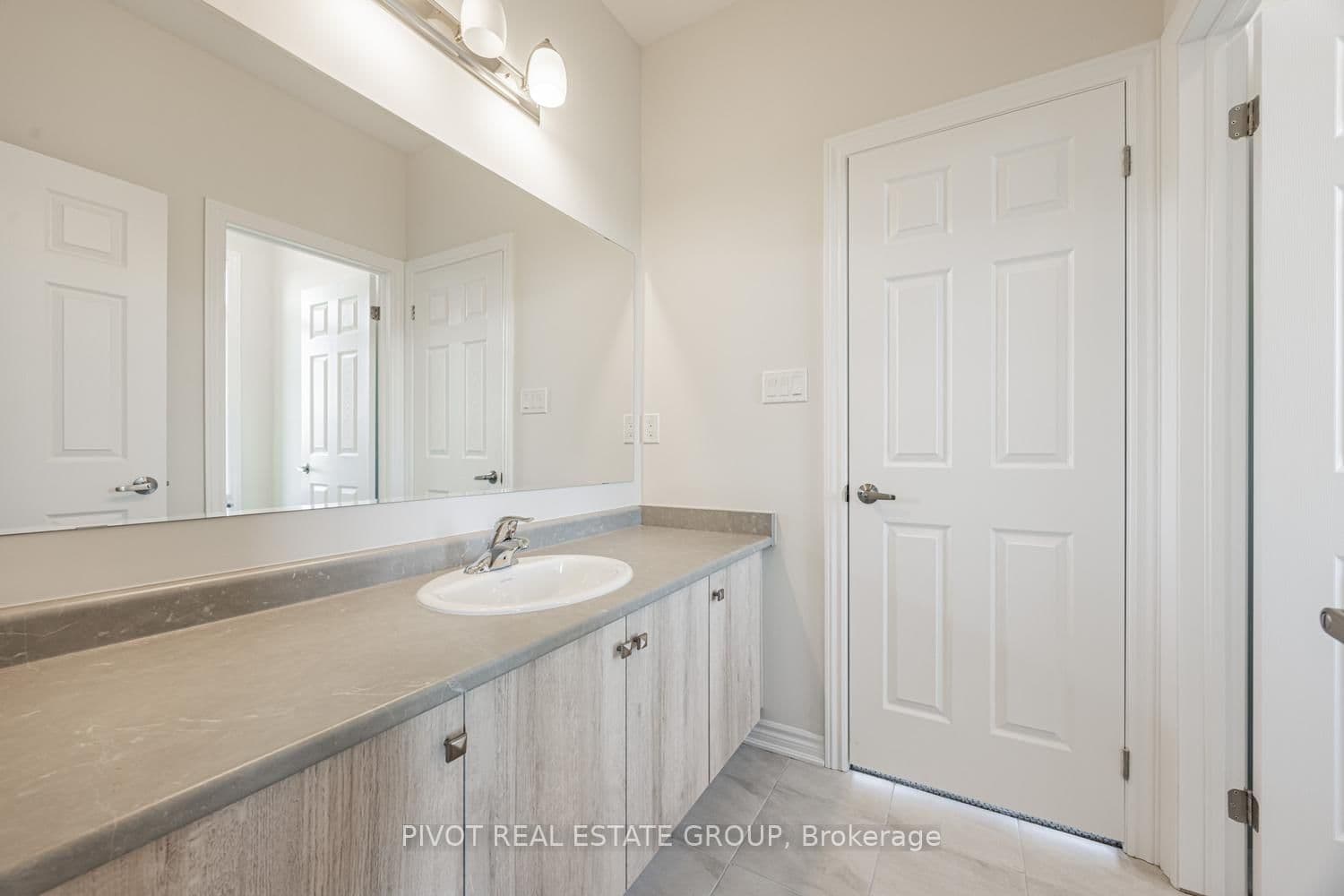 Detached at 32 Waterfront Crescent, Whitby, ON - Photo 31 - RE/MAX Garden City Realty