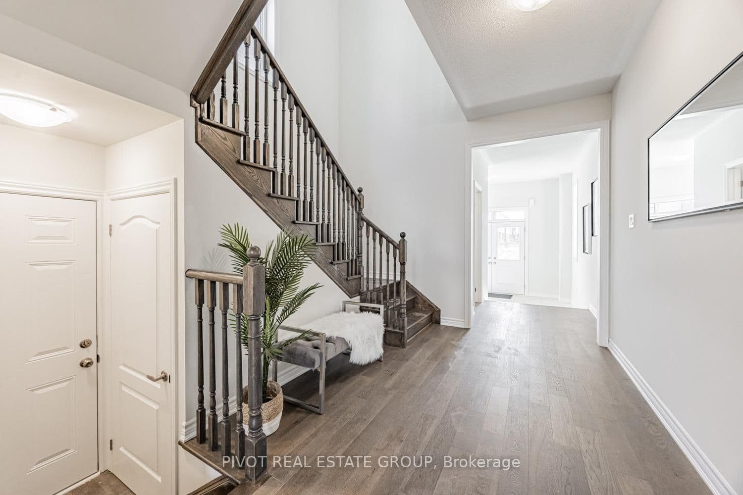 Detached at 12 Waterfront Crescent, Whitby, ON - Photo 12 - RE/MAX Garden City Realty