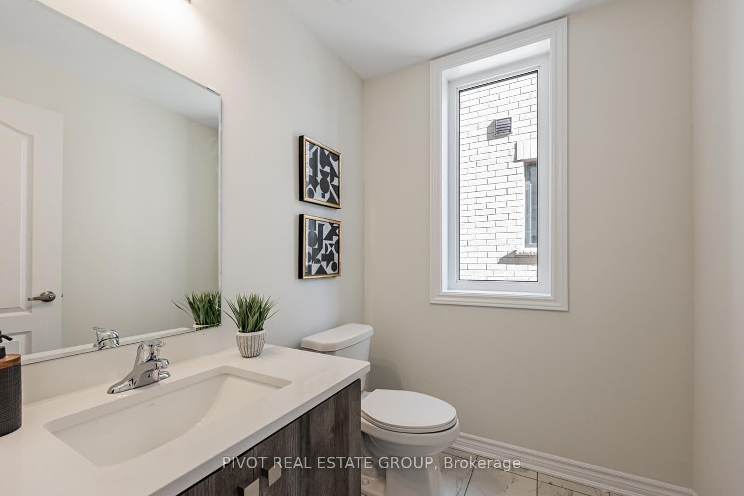 Detached at 12 Waterfront Crescent, Whitby, ON - Photo 21 - RE/MAX Garden City Realty