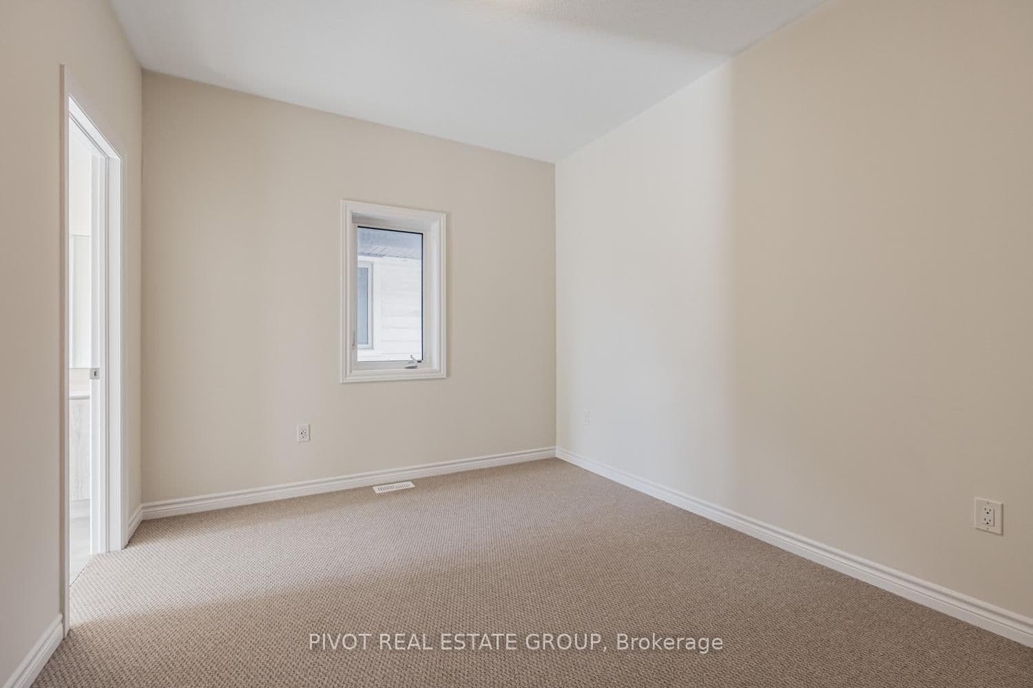 Detached at 12 Waterfront Crescent, Whitby, ON - Photo 29 - RE/MAX Garden City Realty