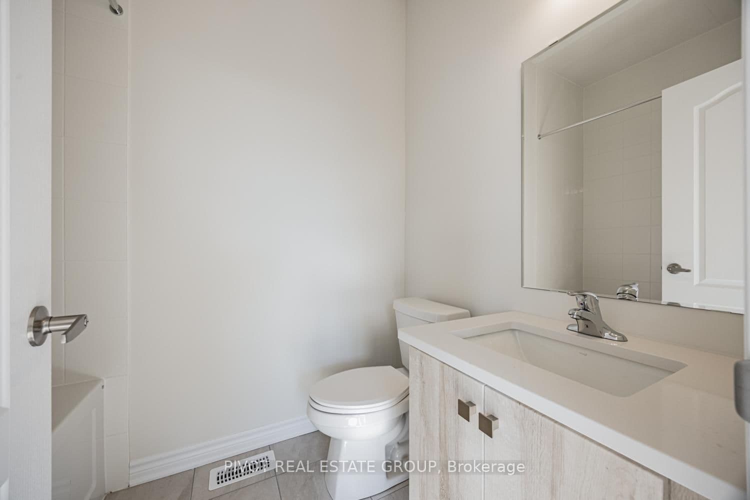 Detached at 12 Waterfront Crescent, Whitby, ON - Photo 33 - RE/MAX Garden City Realty