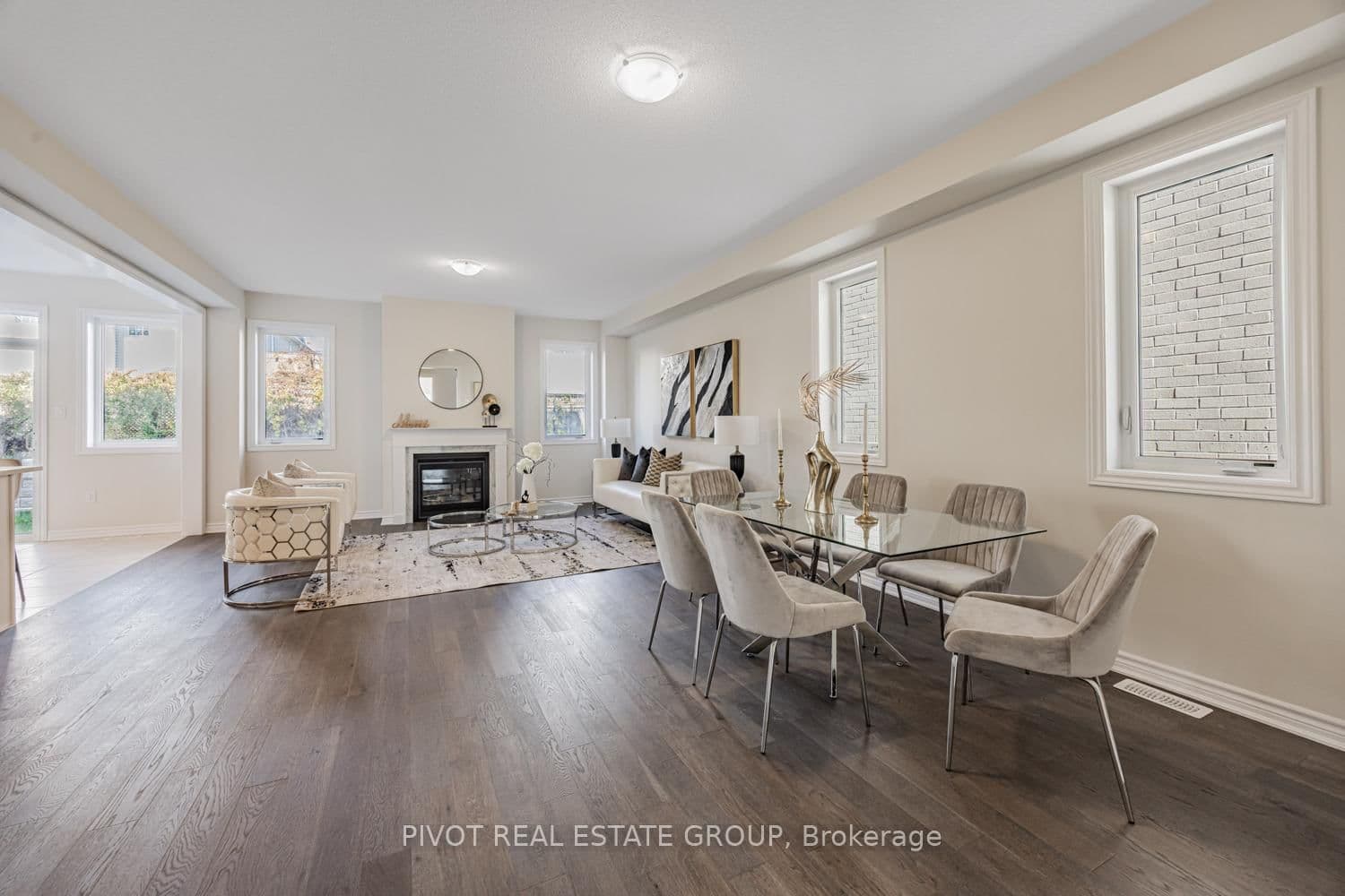 Detached at 12 Waterfront Crescent, Whitby, ON - Photo 4 - RE/MAX Garden City Realty