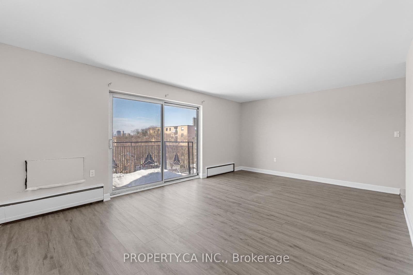 Multiplex at 501- 1055 Victoria Park Avenue, Toronto, ON - Photo 5 - RE/MAX Garden City Realty