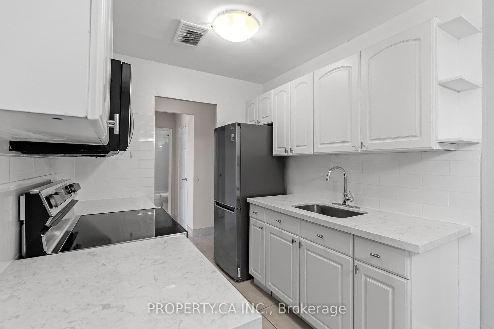 Multiplex at 501- 1055 Victoria Park Avenue, Toronto, ON - Photo 8 - RE/MAX Garden City Realty