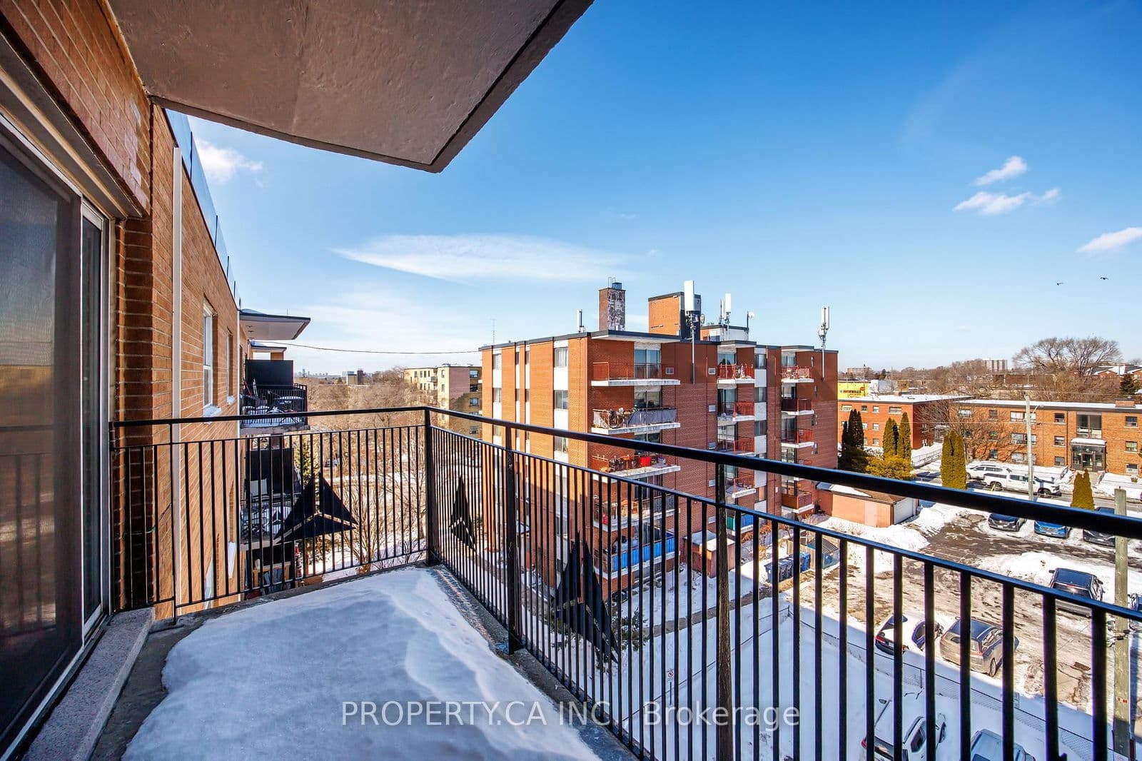 Multiplex at 607- 1055 Victoria Park Avenue, Toronto, ON - Photo 17 - RE/MAX Garden City Realty