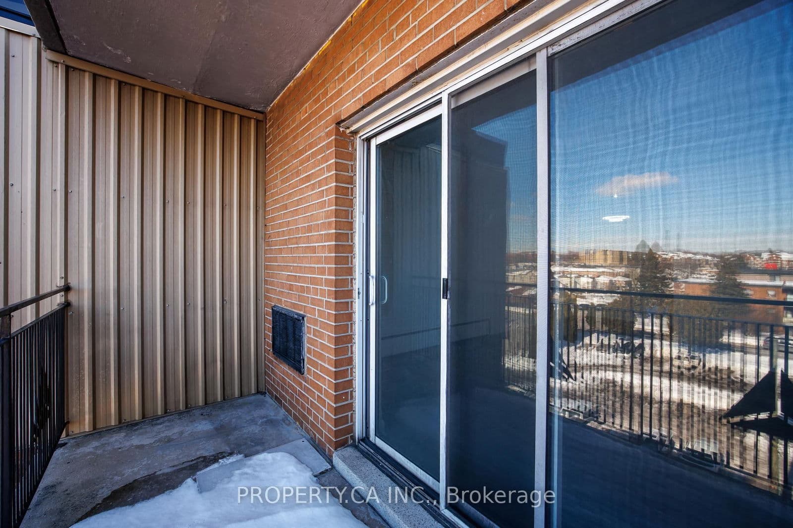 Multiplex at 607- 1055 Victoria Park Avenue, Toronto, ON - Photo 18 - RE/MAX Garden City Realty