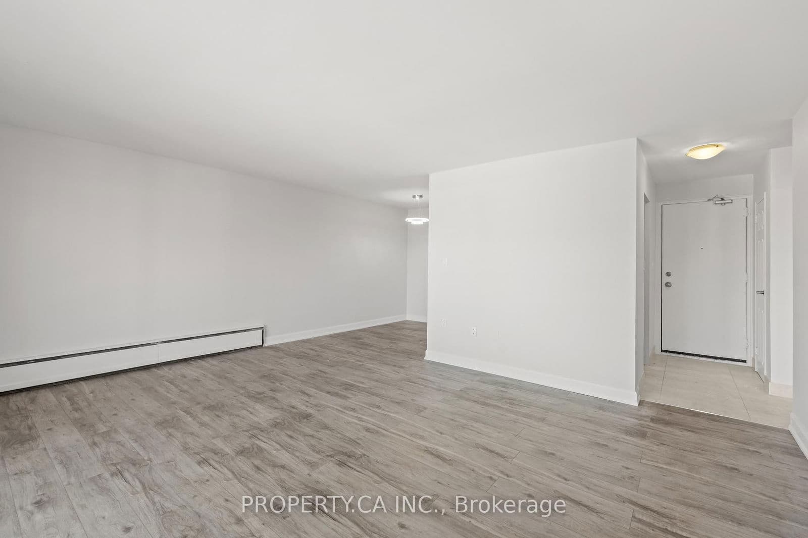 Multiplex at 607- 1055 Victoria Park Avenue, Toronto, ON - Photo 2 - RE/MAX Garden City Realty