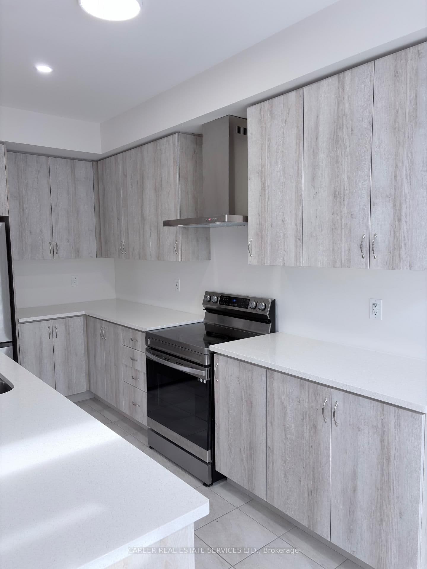 Detached at 1 Waterfront Crescent, Whitby, ON - Photo 16 - RE/MAX Garden City Realty