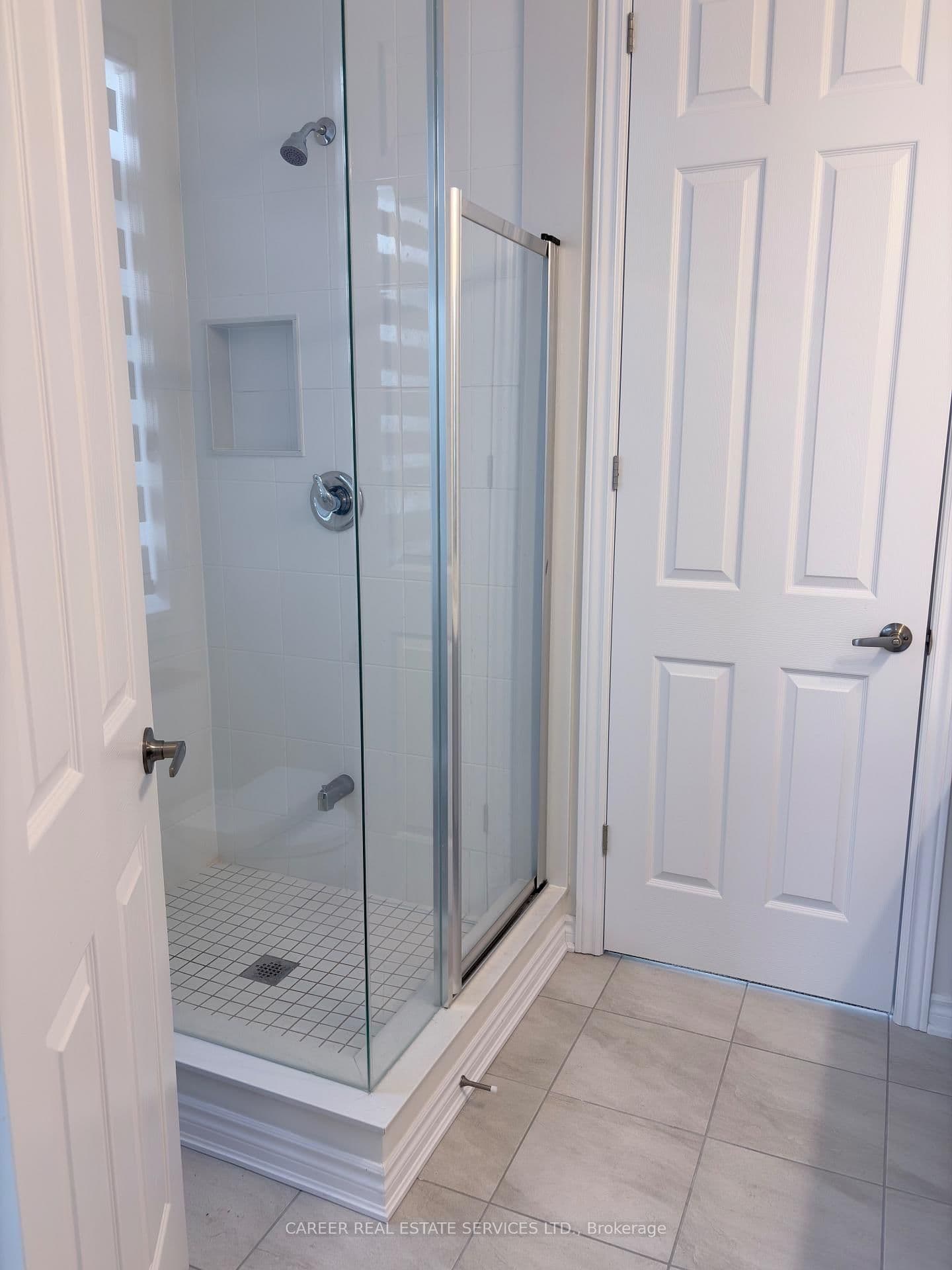 Detached at 1 Waterfront Crescent, Whitby, ON - Photo 26 - RE/MAX Garden City Realty