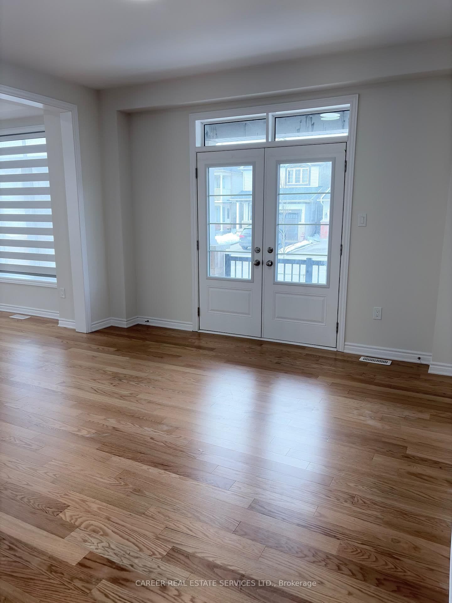 Detached at 1 Waterfront Crescent, Whitby, ON - Photo 9 - RE/MAX Garden City Realty