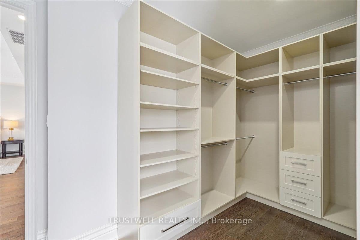 Detached at 98 Castle Hill Drive, Toronto, ON - Photo 25 - RE/MAX Garden City Realty