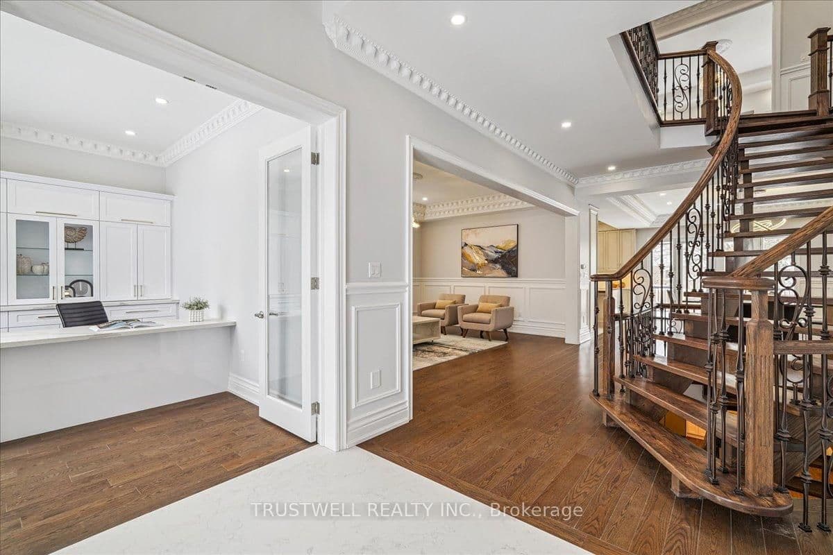 Detached at 98 Castle Hill Drive, Toronto, ON - Photo 4 - RE/MAX Garden City Realty