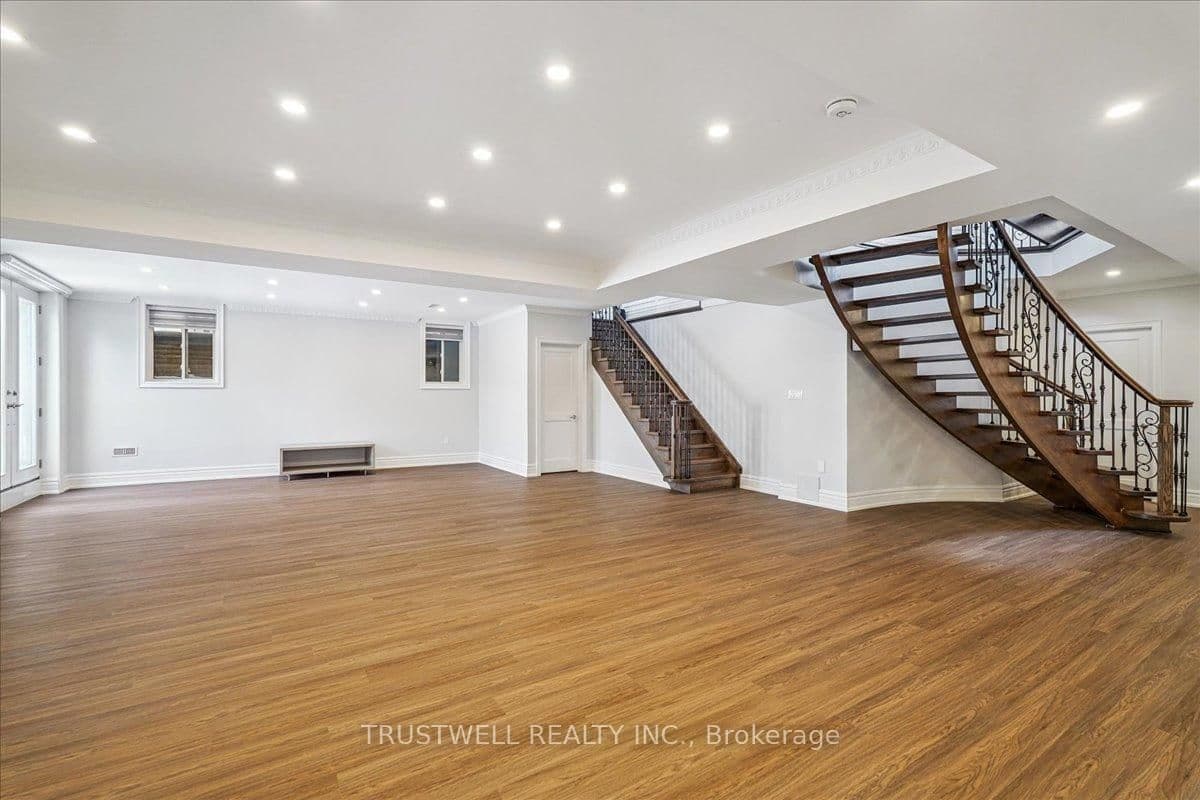 Detached at 98 Castle Hill Drive, Toronto, ON - Photo 40 - RE/MAX Garden City Realty