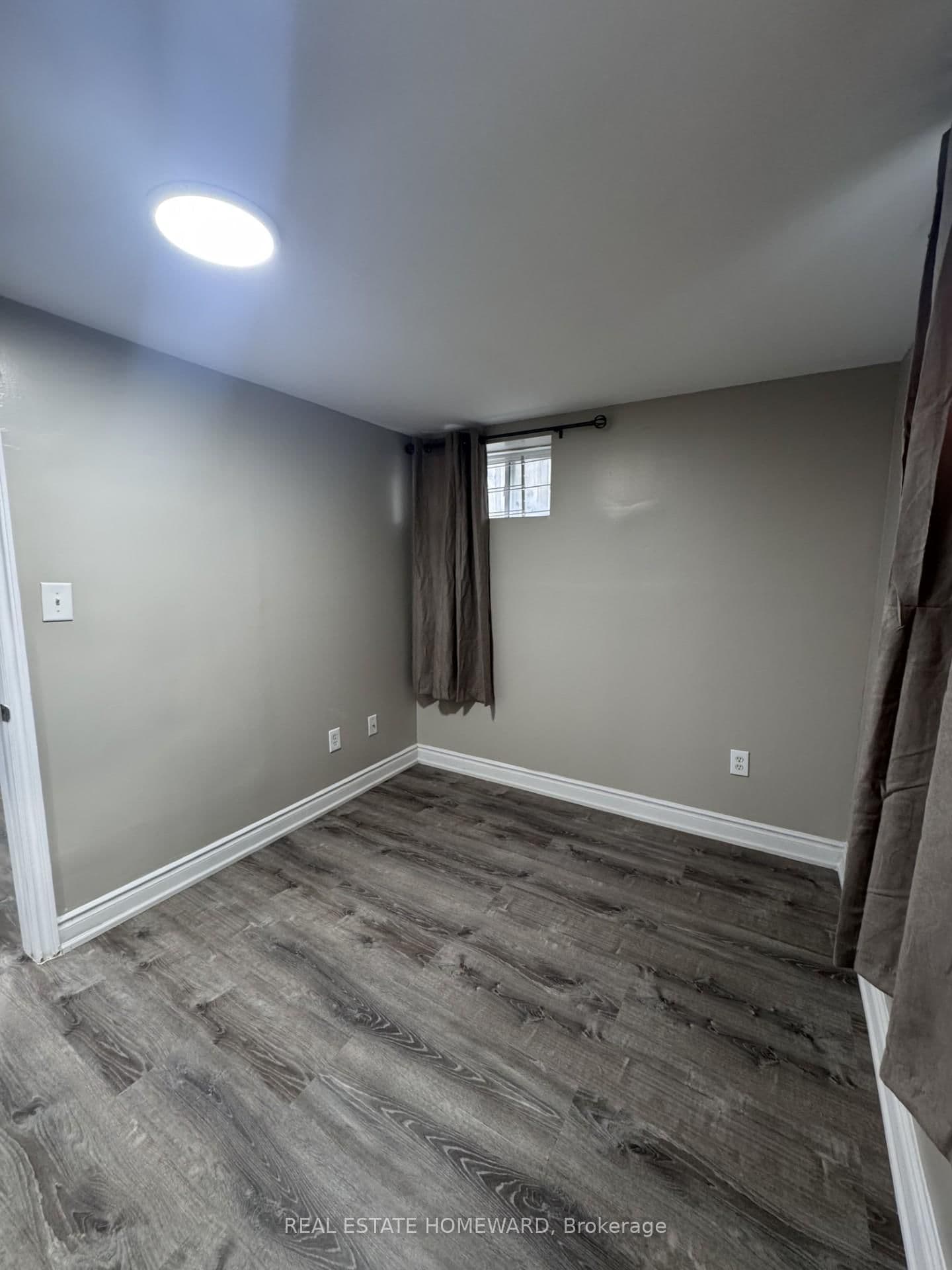 Detached at 3 Bsmt- 20 Robinson Avenue, Toronto, ON - Photo 11 - RE/MAX Garden City Realty