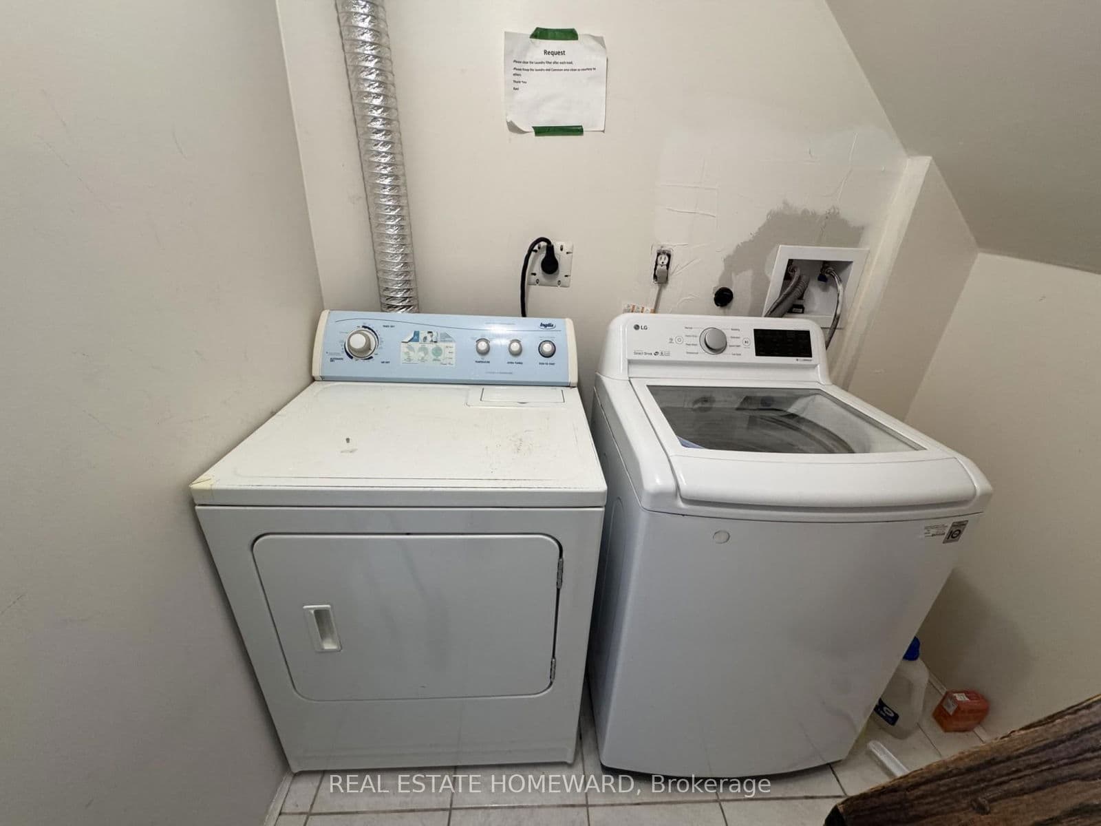 Detached at 3 Bsmt- 20 Robinson Avenue, Toronto, ON - Photo 22 - RE/MAX Garden City Realty