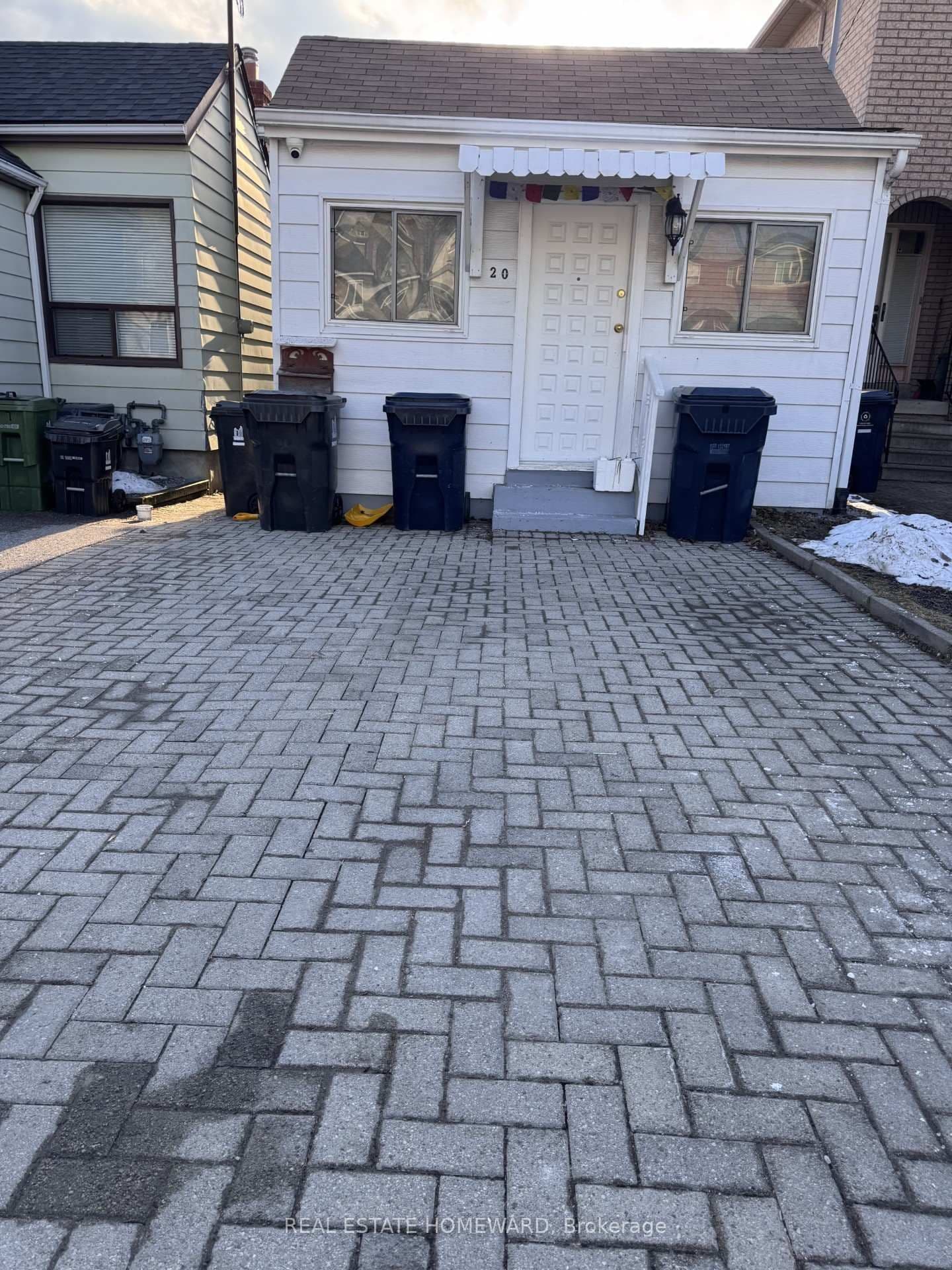 Detached at 3 Bsmt- 20 Robinson Avenue, Toronto, ON - Photo 23 - RE/MAX Garden City Realty