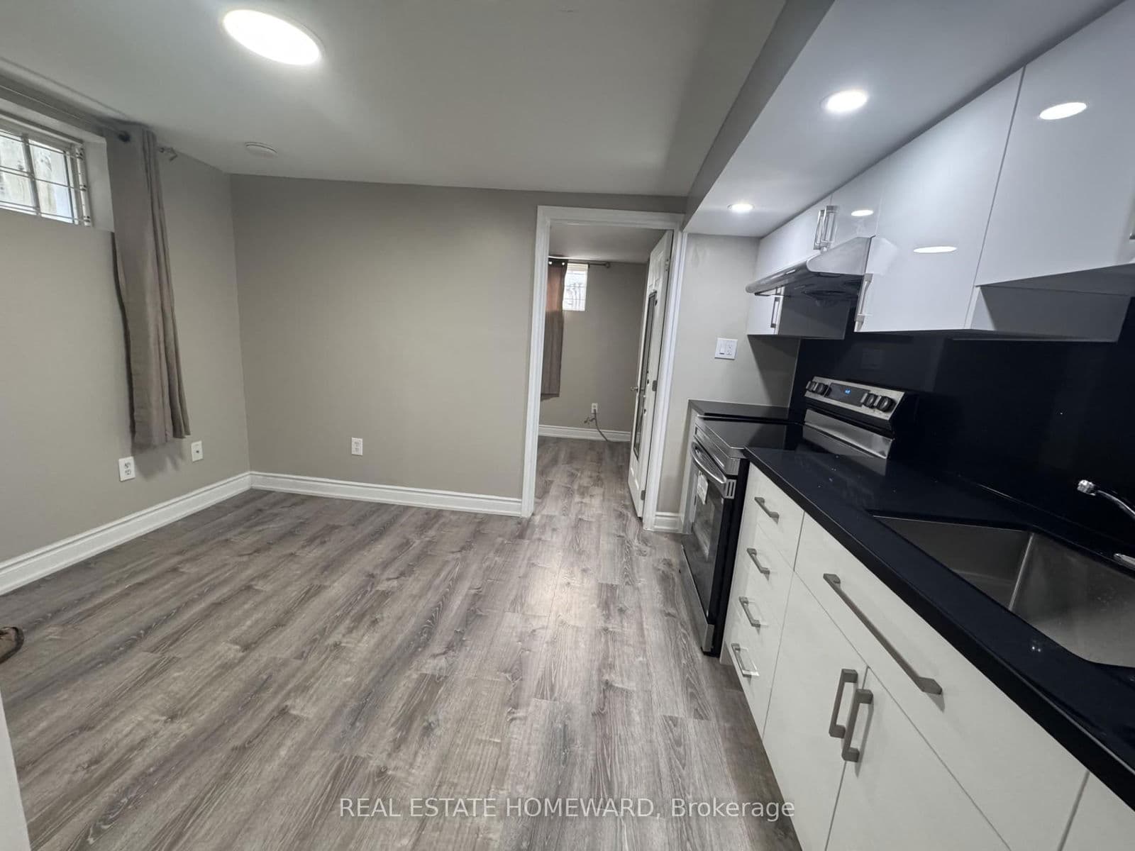 Detached at 3 Bsmt- 20 Robinson Avenue, Toronto, ON - Photo 5 - RE/MAX Garden City Realty