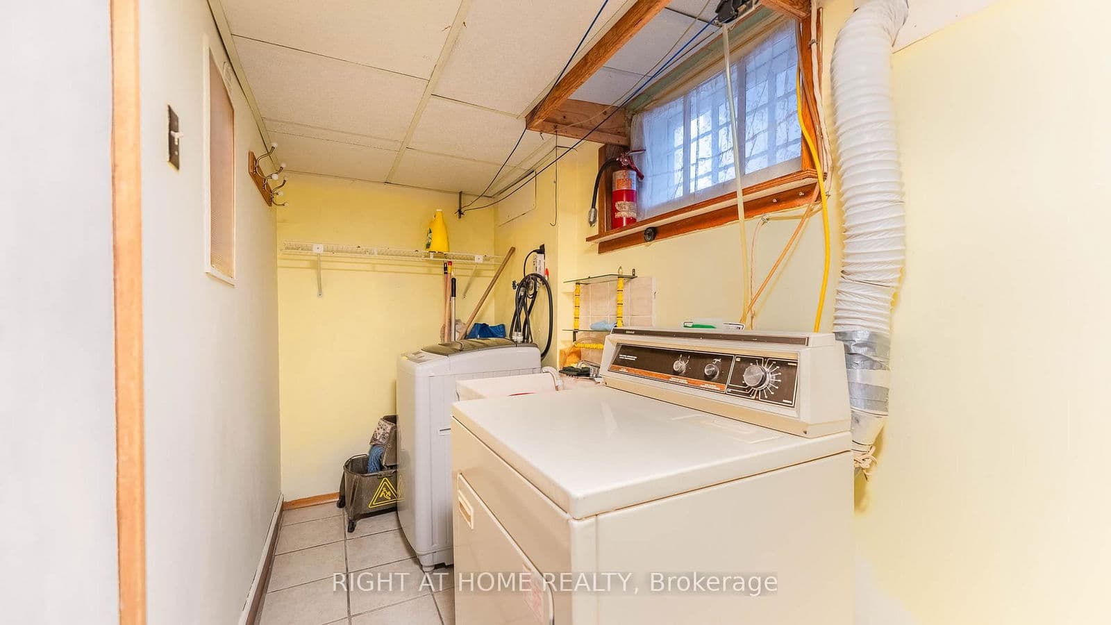 Detached at 82 Tower Drive, Toronto, ON - Photo 26 - RE/MAX Garden City Realty