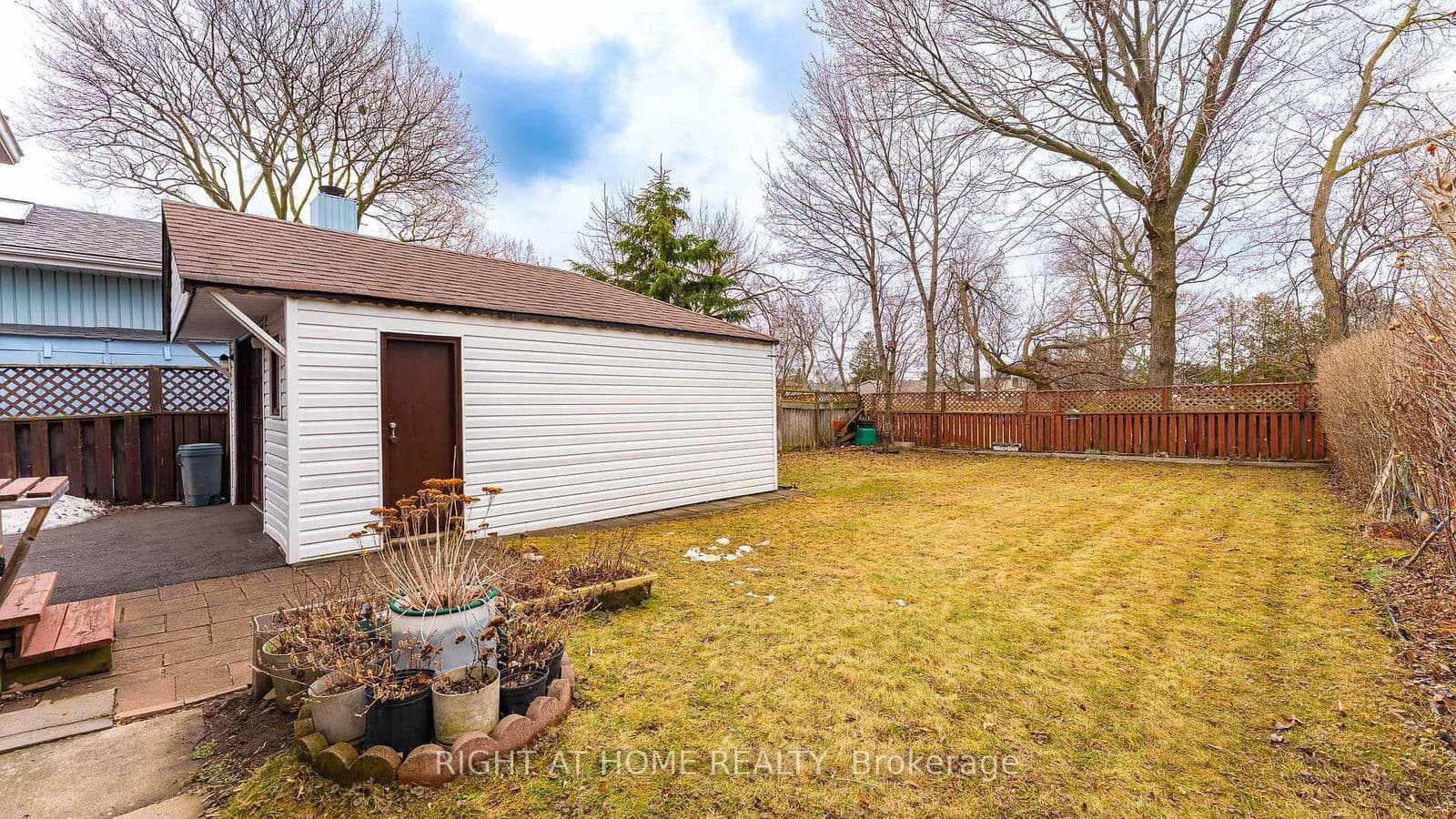 Detached at 82 Tower Drive, Toronto, ON - Photo 31 - RE/MAX Garden City Realty