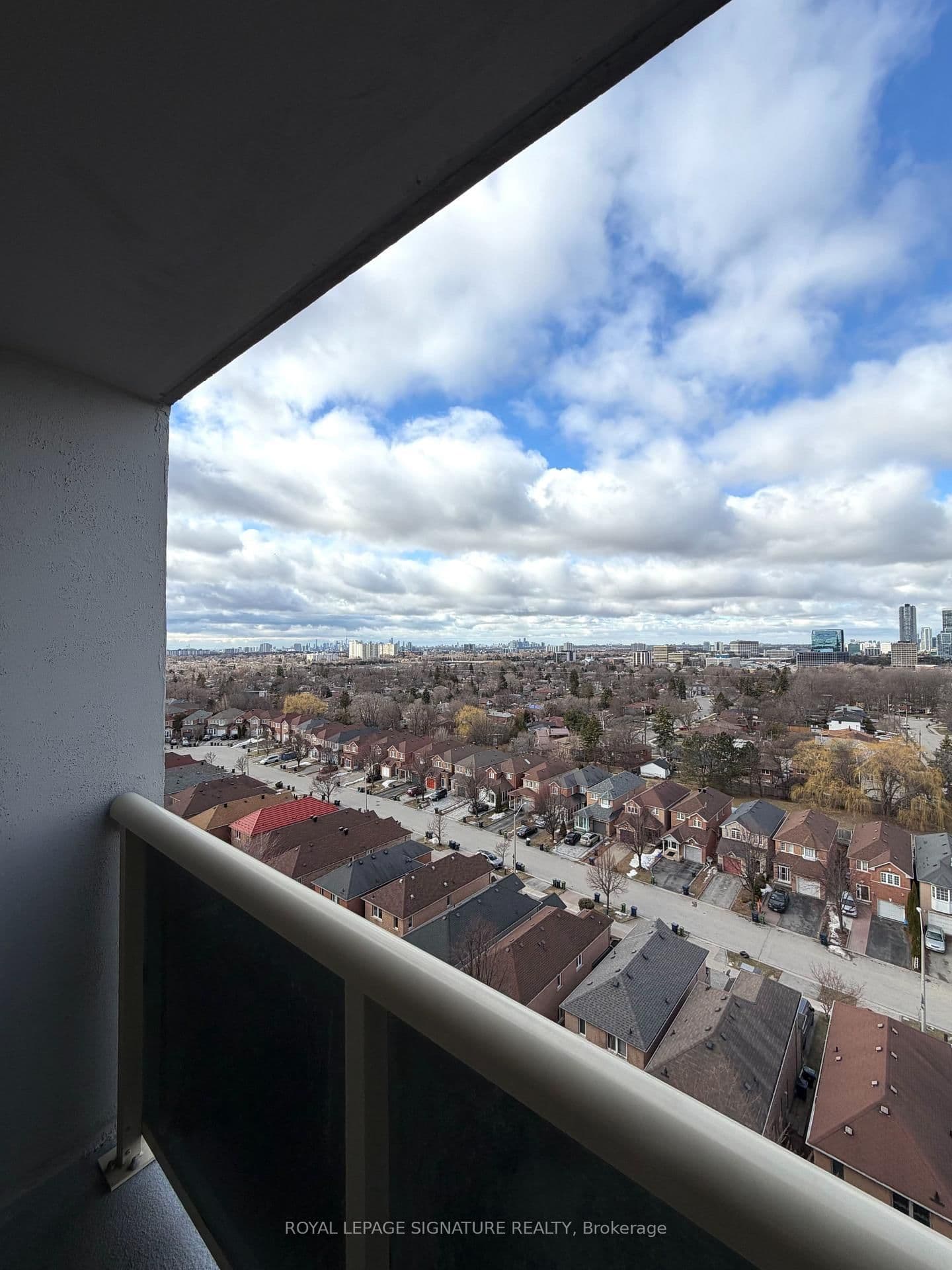 Condo Apartment at 1503- 270 Palmdale Drive, Toronto, ON - Photo 17 - RE/MAX Garden City Realty