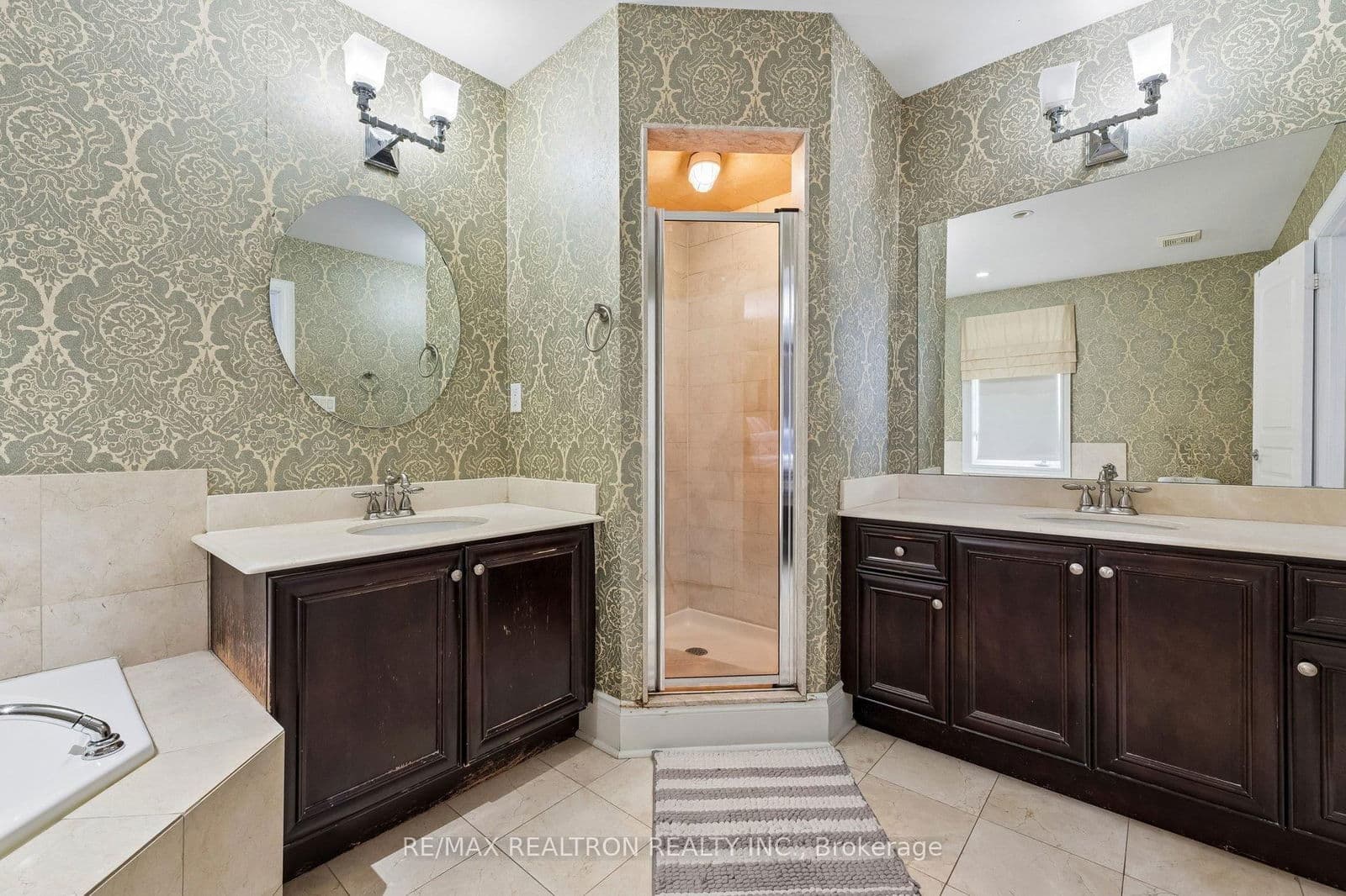 Detached at 616 Fleetwood Drive, Oshawa, ON - Photo 34 - RE/MAX Garden City Realty