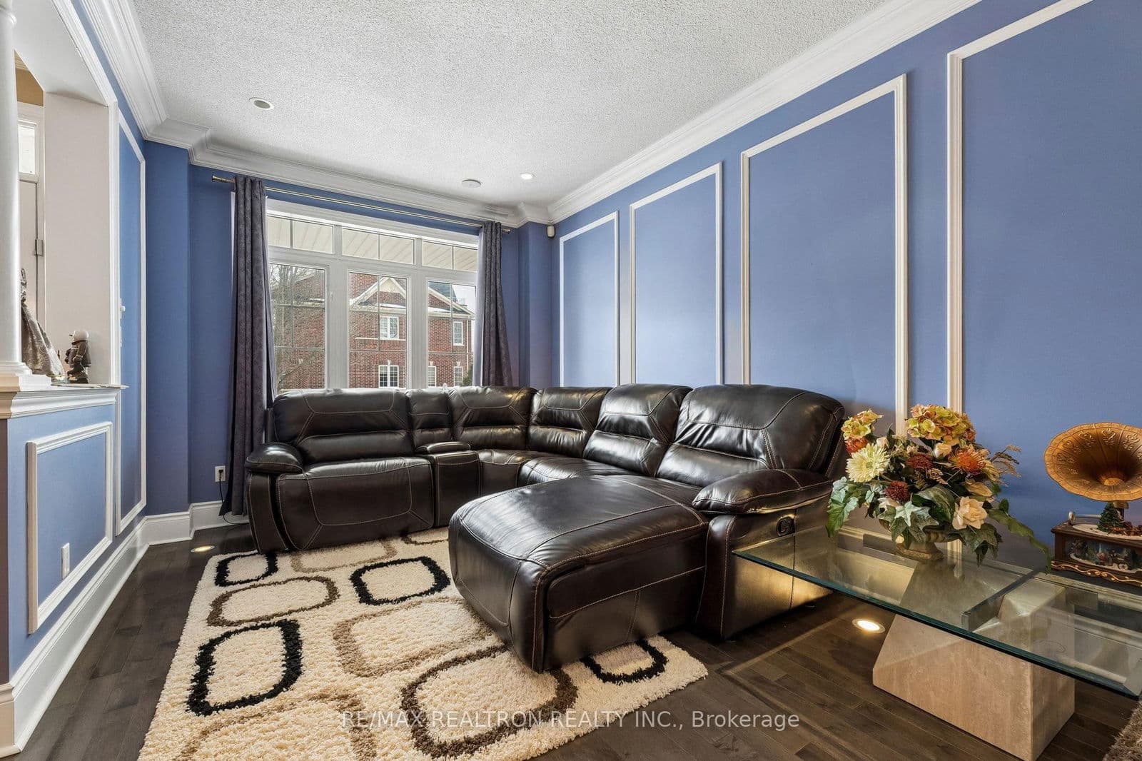 Detached at 616 Fleetwood Drive, Oshawa, ON - Photo 4 - RE/MAX Garden City Realty