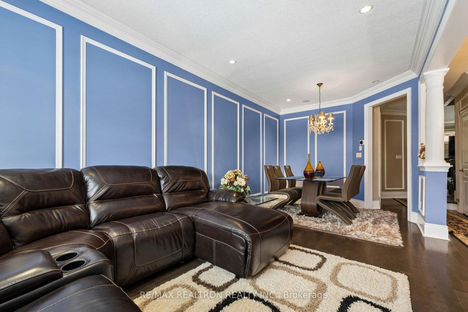 Detached at 616 Fleetwood Drive, Oshawa, ON - Photo 5 - RE/MAX Garden City Realty