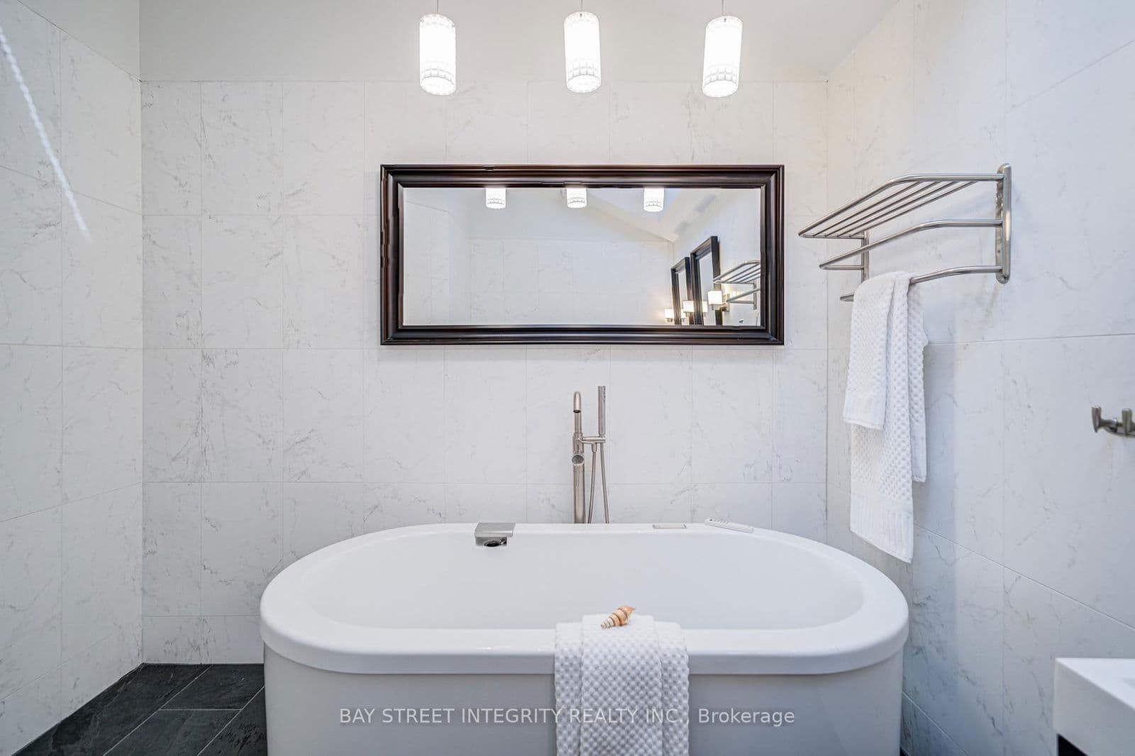 Semi-Detached at 17 Frankdale Avenue, Toronto, ON - Photo 33 - RE/MAX Garden City Realty