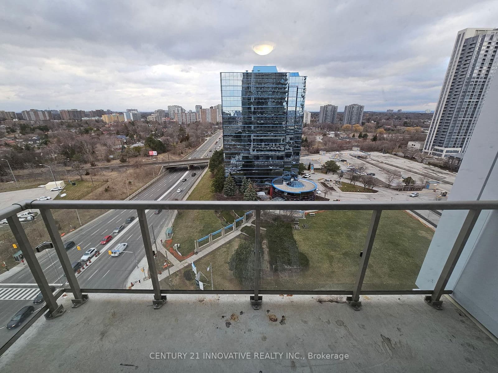 Condo Apartment at 1618- 2031 Kennedy Road, Toronto, ON - Photo 8 - RE/MAX Garden City Realty