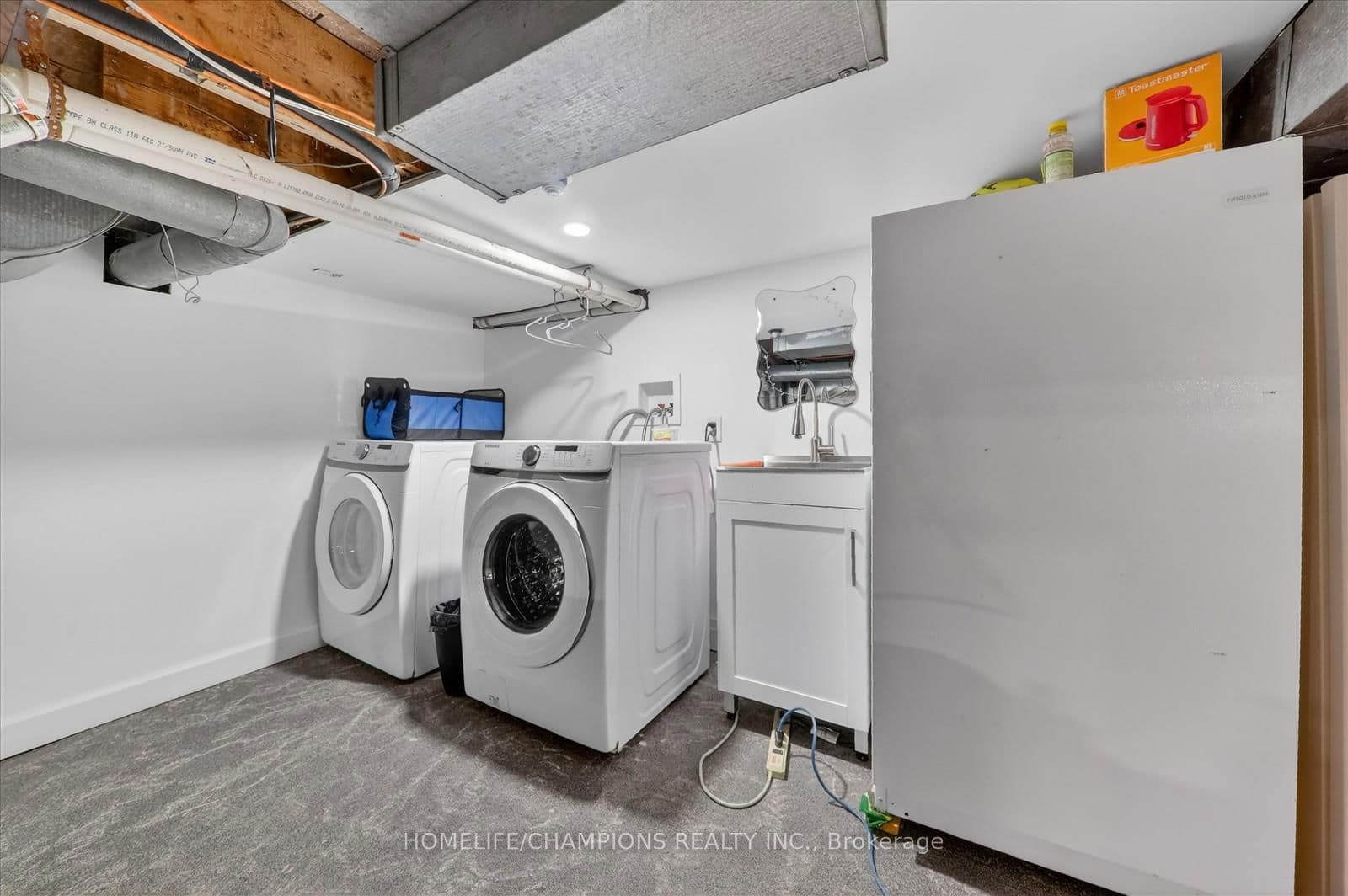 Office at 168 Centre Street, Oshawa, ON - Photo 21 - RE/MAX Garden City Realty