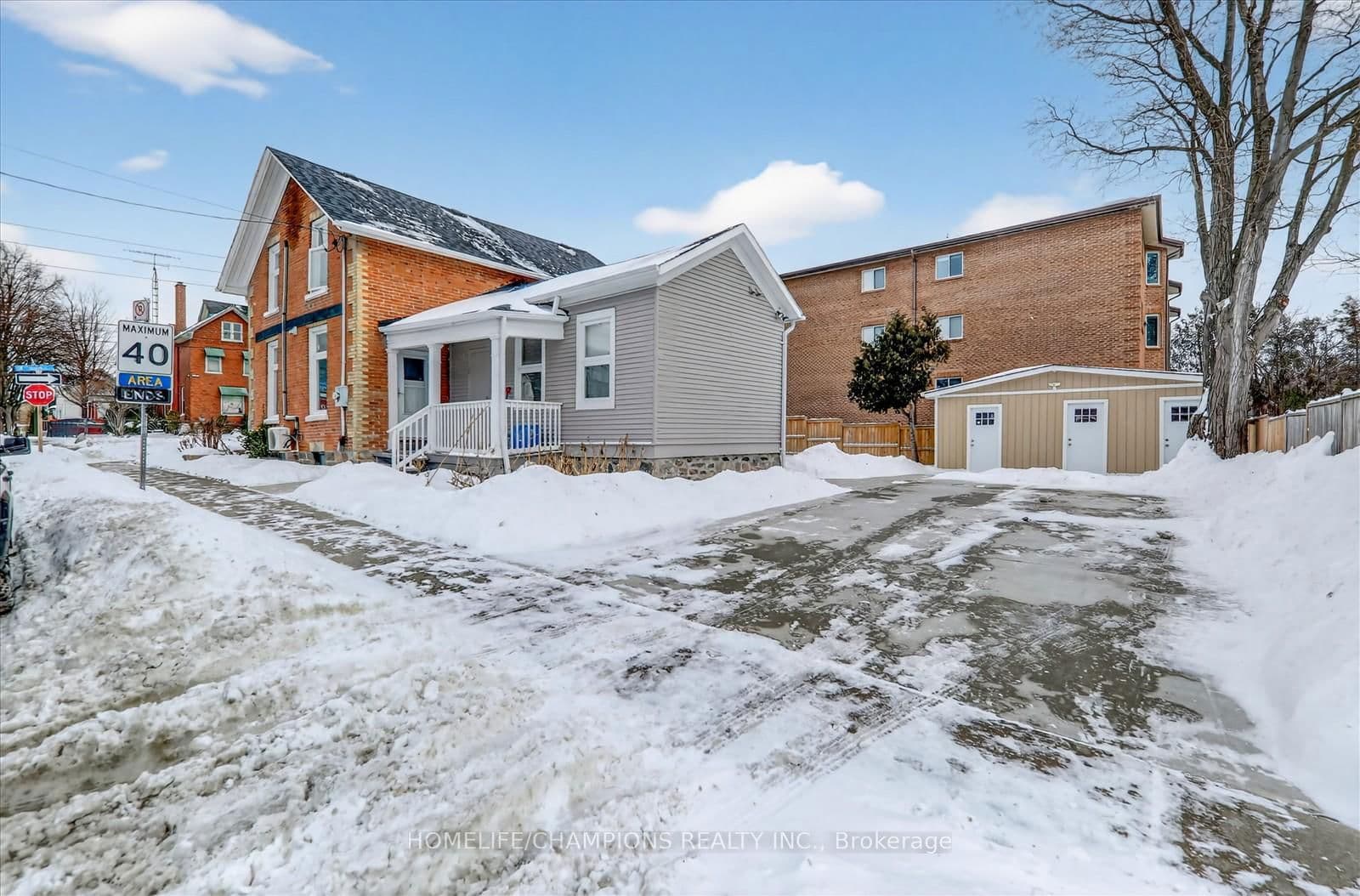 Office at 168 Centre Street, Oshawa, ON - Photo 4 - RE/MAX Garden City Realty