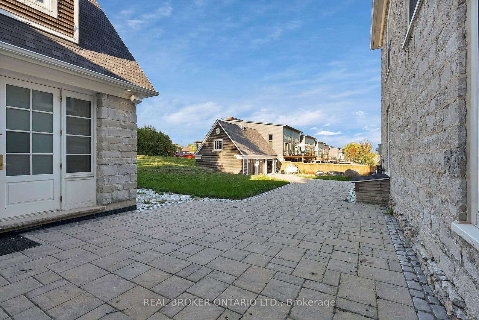 Commercial Retail at 780 Garden Street, Whitby, ON - Photo 32 - RE/MAX Garden City Realty