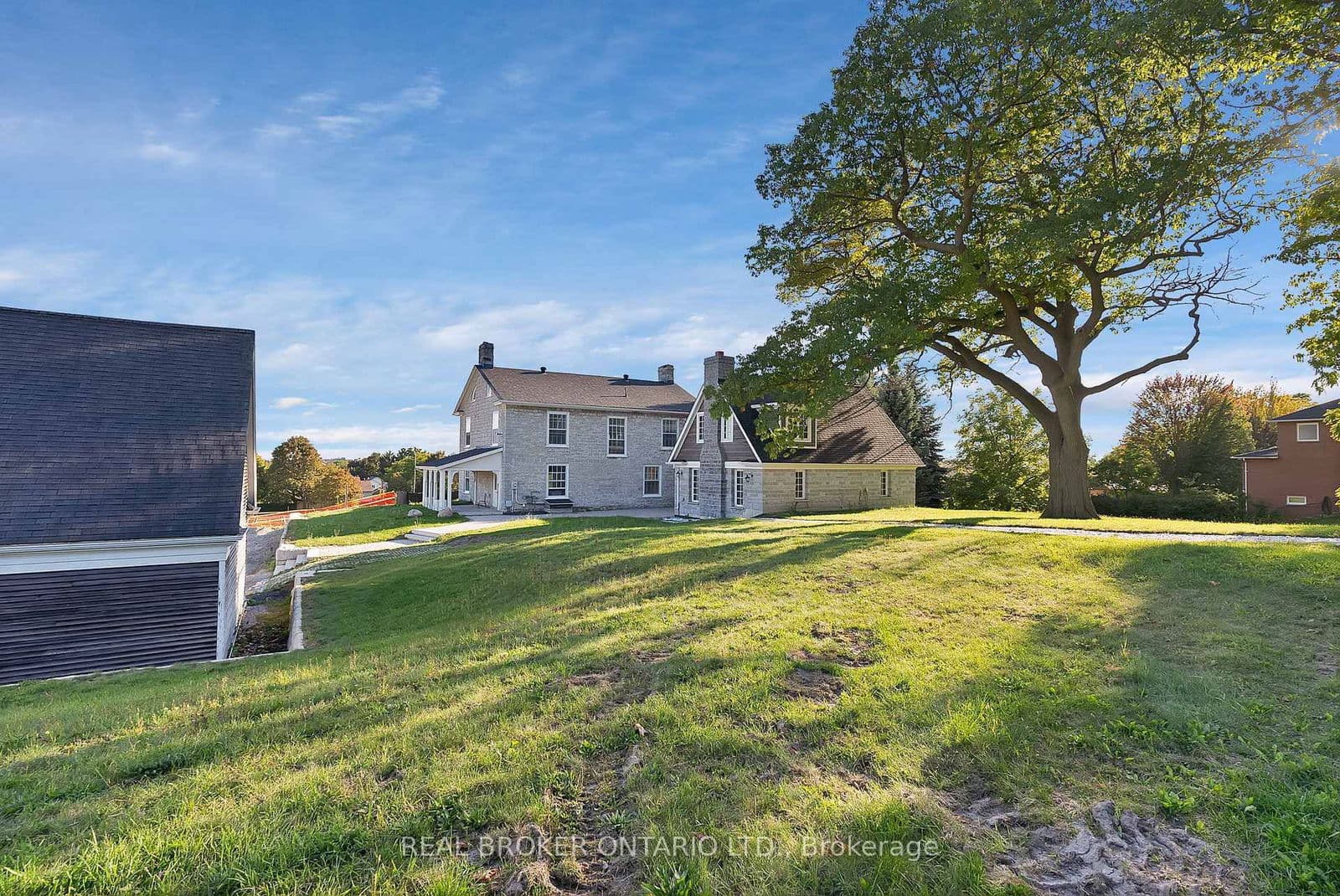 Commercial Retail at 780 Garden Street, Whitby, ON - Photo 38 - RE/MAX Garden City Realty