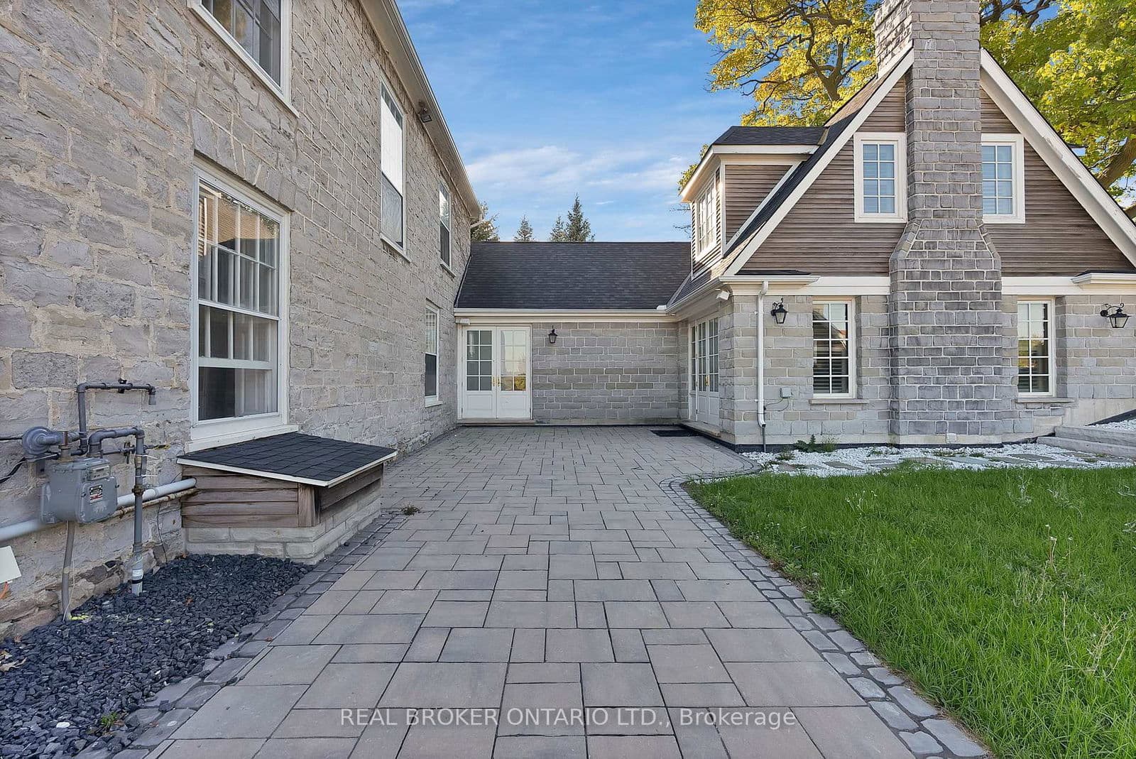 Commercial Retail at 780 Garden Street, Whitby, ON - Photo 39 - RE/MAX Garden City Realty