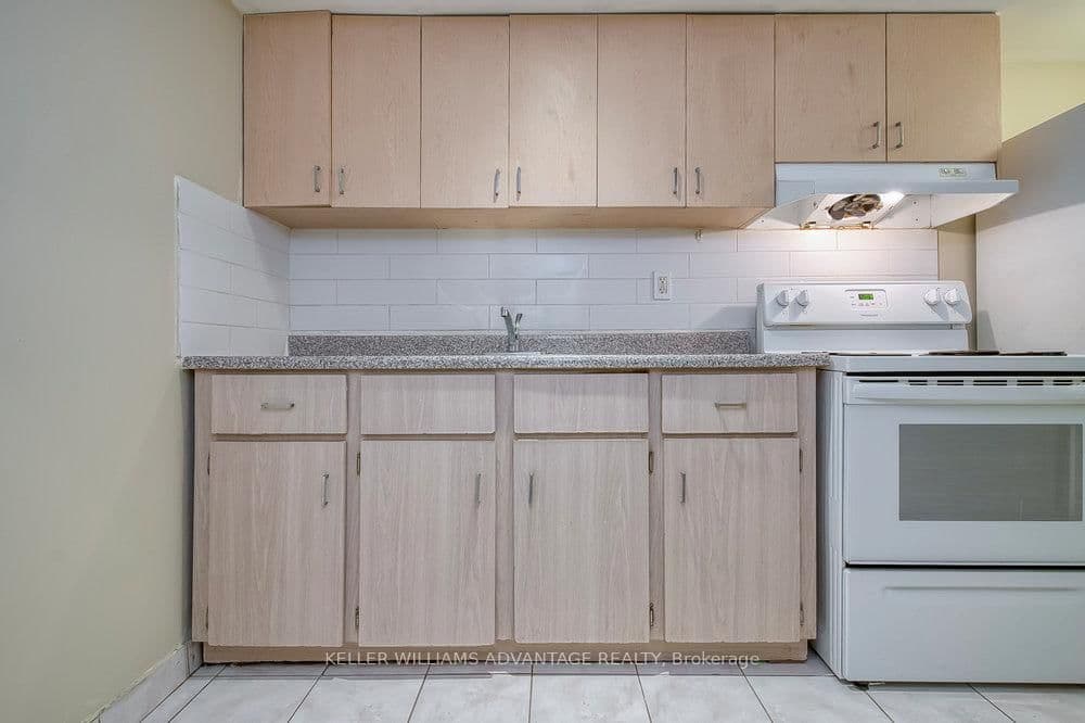 Investment at 218 Broadview Avenue, Toronto, ON - Photo 28 - RE/MAX Garden City Realty