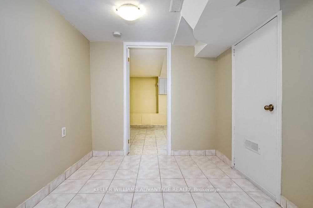 Investment at 218 Broadview Avenue, Toronto, ON - Photo 35 - RE/MAX Garden City Realty