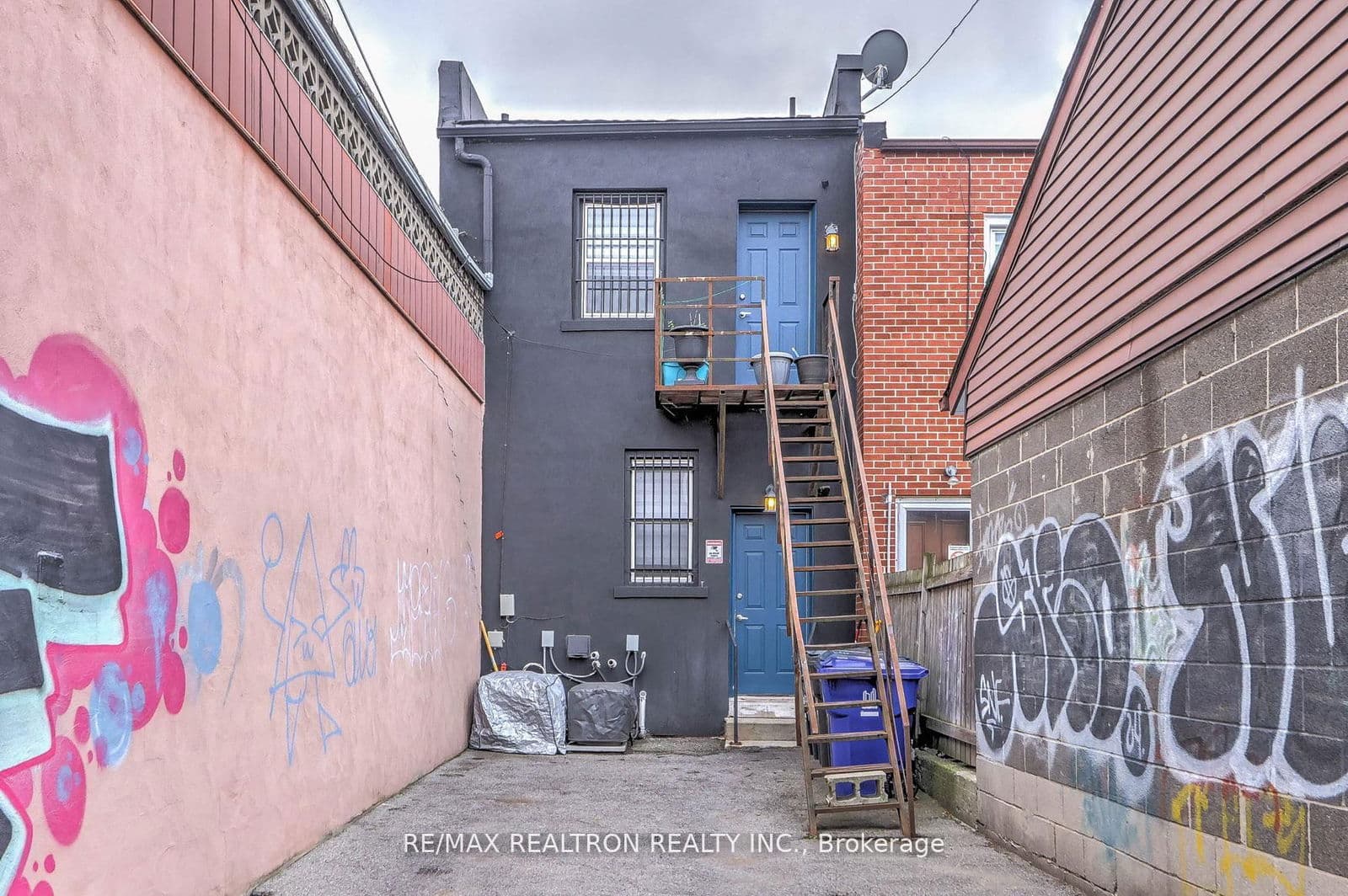 Commercial Retail at 1924 Danforth Avenue, Toronto, ON - Photo 16 - RE/MAX Garden City Realty