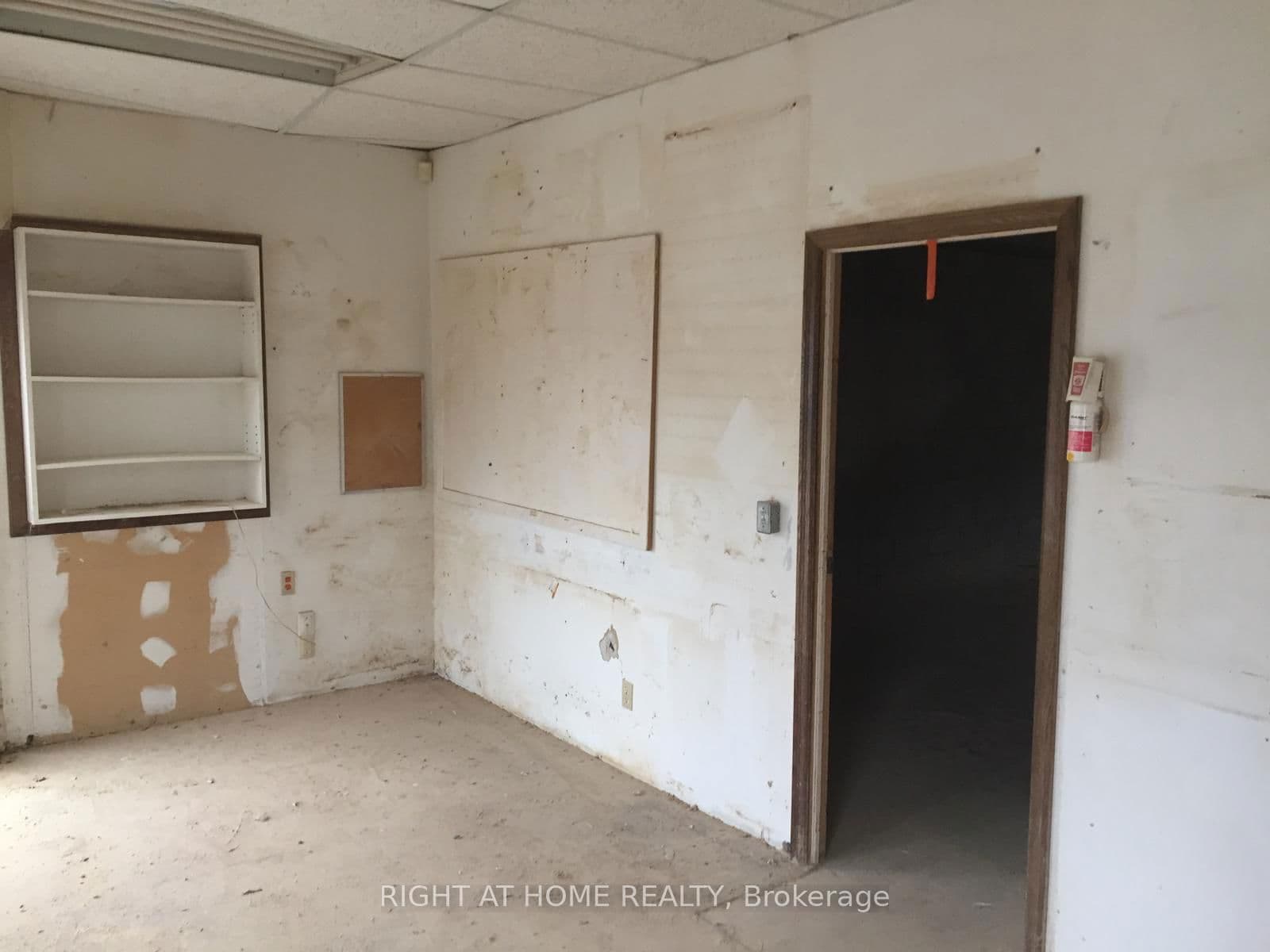 Industrial at 13- 1621 Mcewen Drive, Whitby, ON - Photo 4 - RE/MAX Garden City Realty