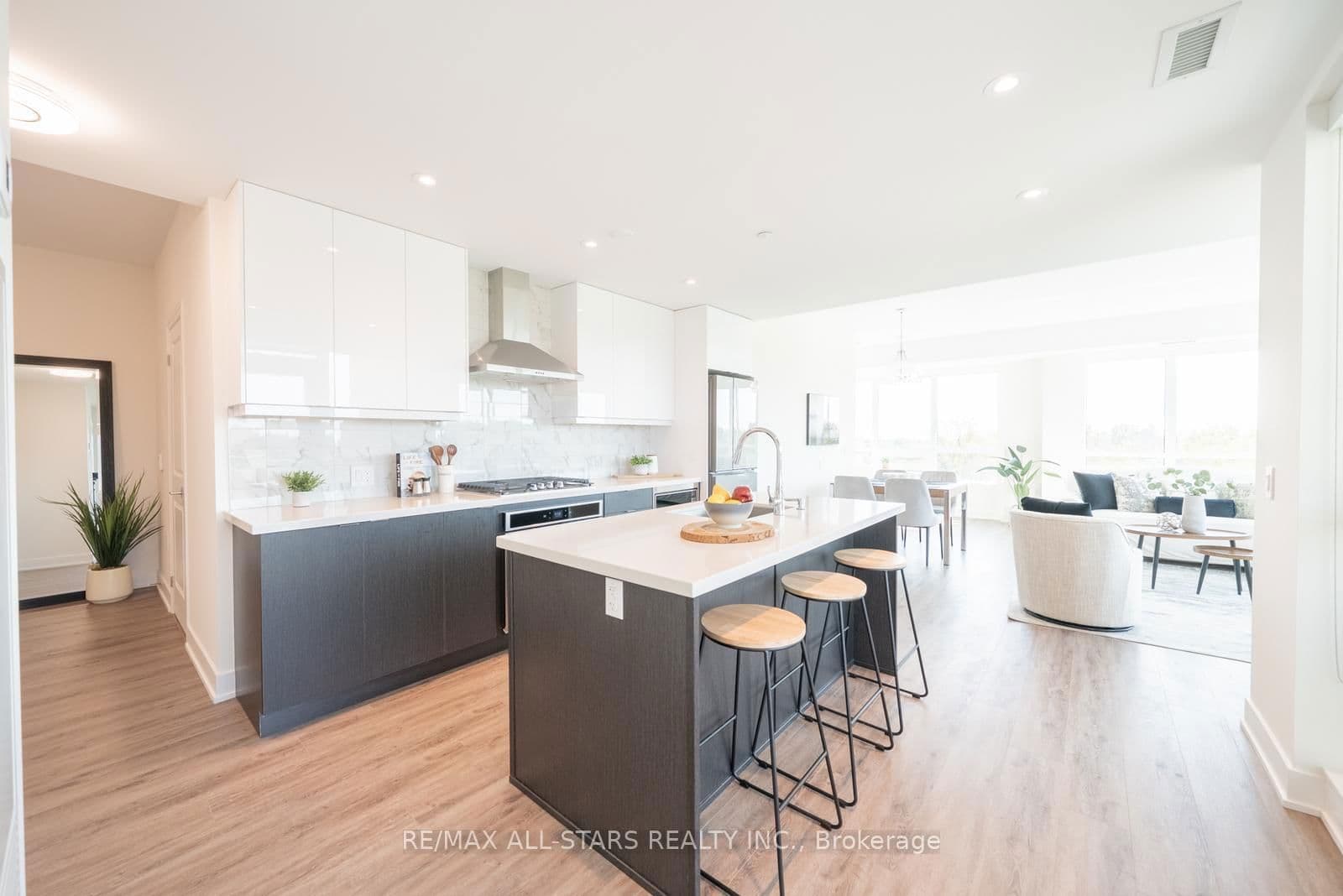 Condo Apartment at 433- 11750 Ninth Line, Whitchurch-Stouffville, ON - Photo 15 - RE/MAX Garden City Realty