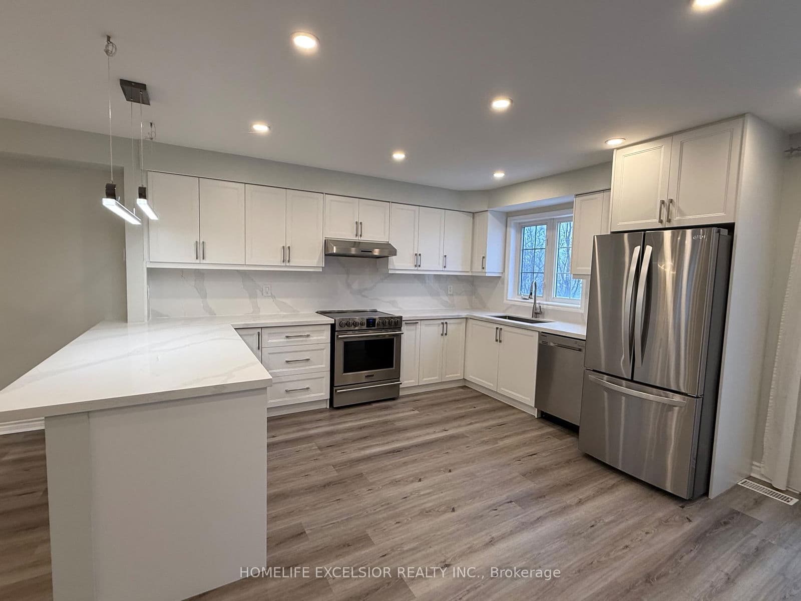 Att/Row/Townhouse at 101 Prince Charles Way, Markham, ON - Photo 13 - RE/MAX Garden City Realty