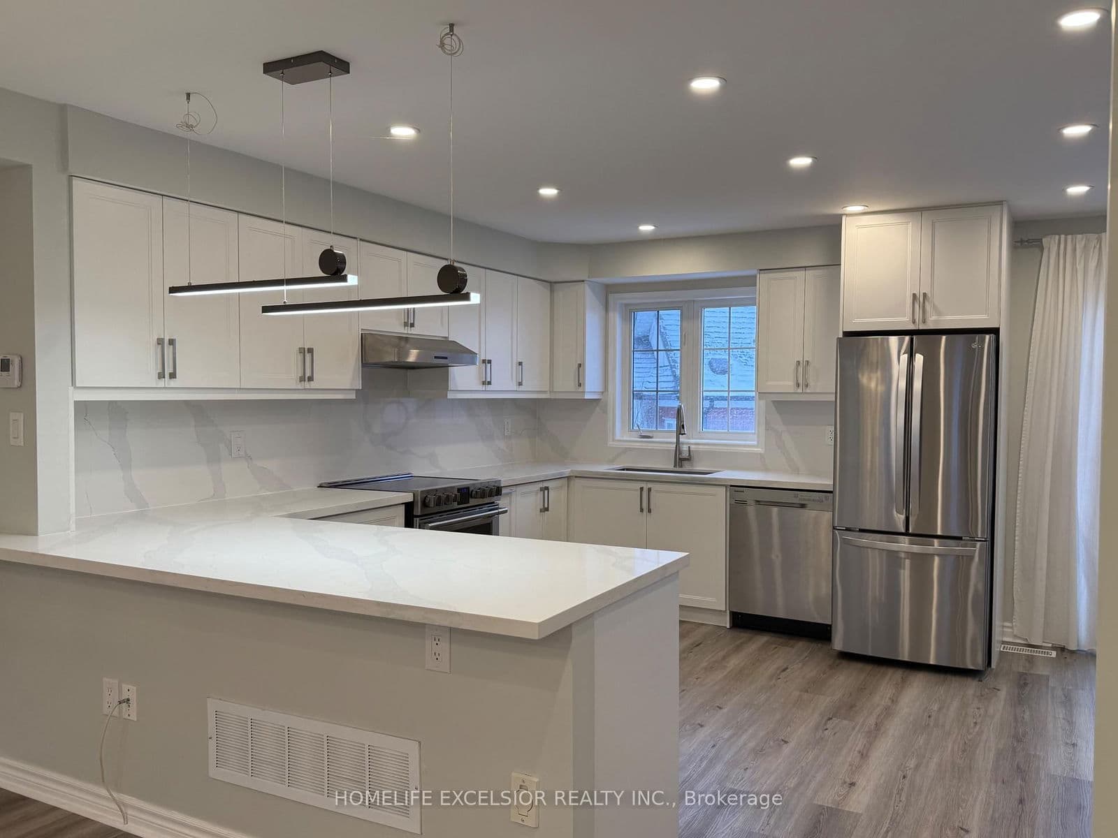 Att/Row/Townhouse at 101 Prince Charles Way, Markham, ON - Photo 15 - RE/MAX Garden City Realty