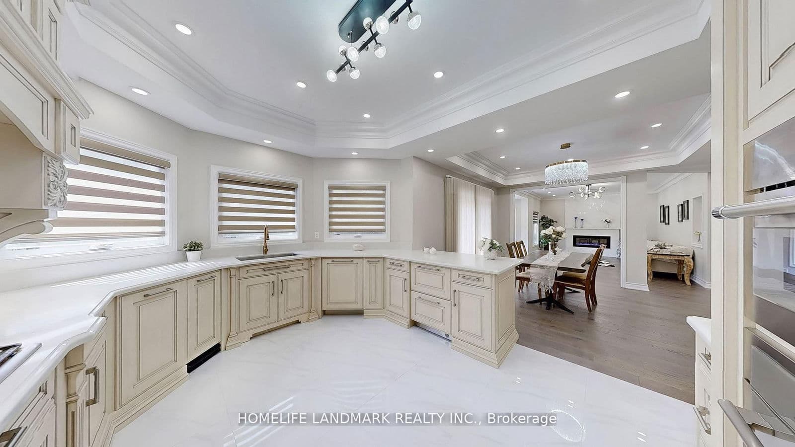 Detached at 16 Crescentview Road, Richmond Hill, ON - Photo 17 - RE/MAX Garden City Realty