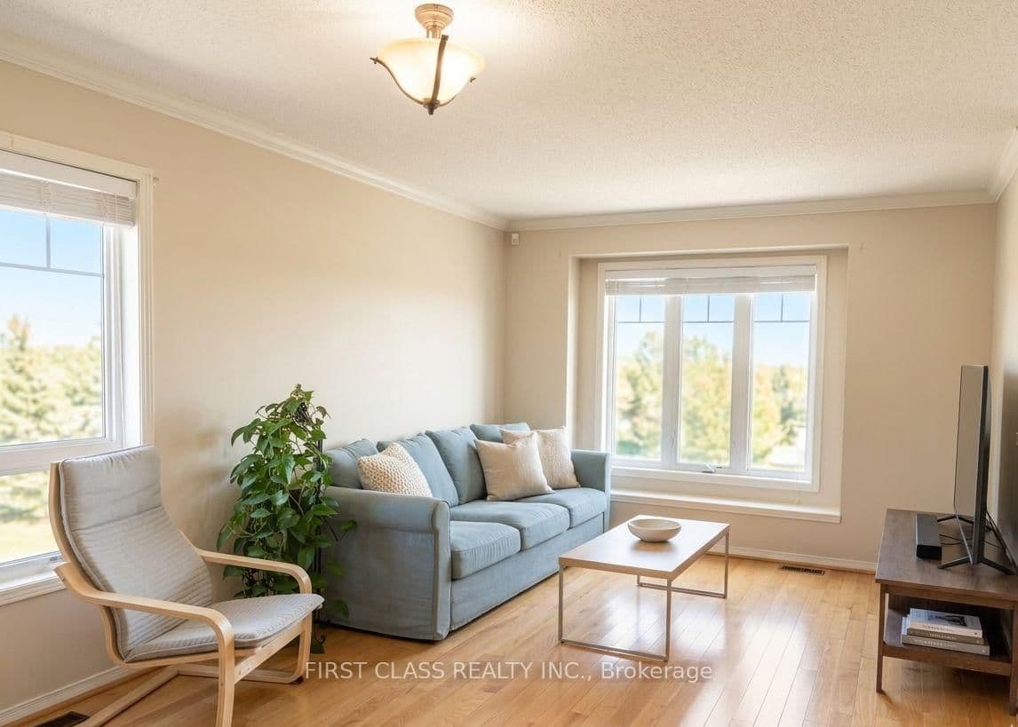 Att/Row/Townhouse at 157 Selkirk Drive, Richmond Hill, ON - Photo 1 - RE/MAX Garden City Realty