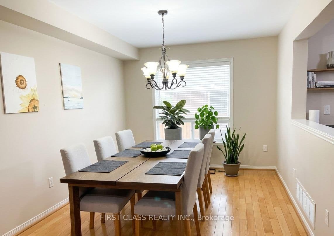 Att/Row/Townhouse at 157 Selkirk Drive, Richmond Hill, ON - Photo 2 - RE/MAX Garden City Realty