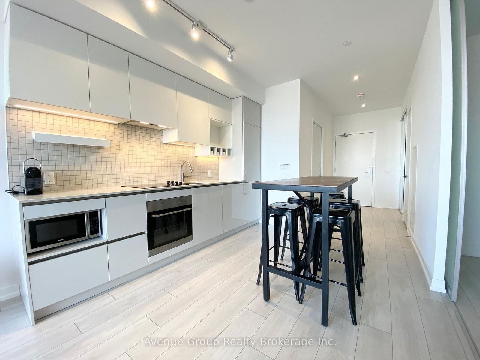 Condo Apartment at 2801- 898 Portage Parkway, Vaughan, ON - Photo 4 - RE/MAX Garden City Realty