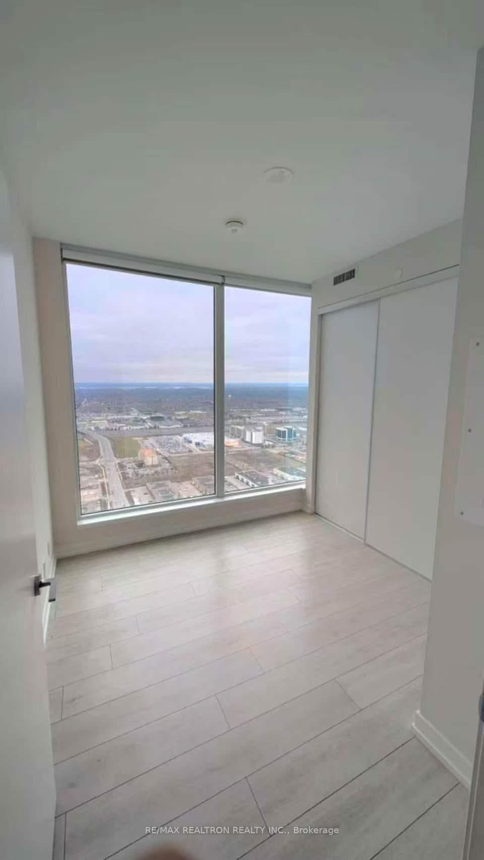 Condo Apartment at 5010- 898 Portage Parkway, Vaughan, ON - Photo 7 - RE/MAX Garden City Realty