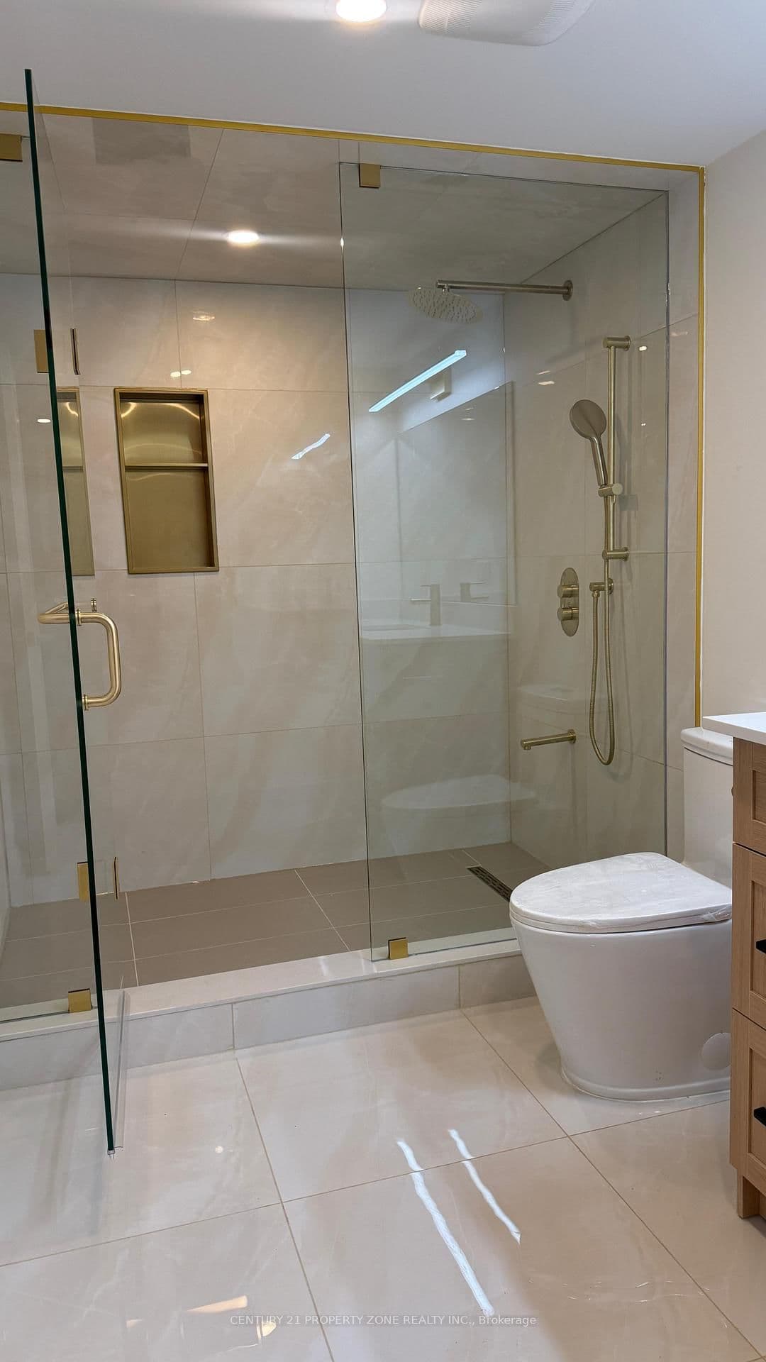 Detached at Bsmt- 9 Terrain Court, East Gwillimbury, ON - Photo 12 - RE/MAX Garden City Realty