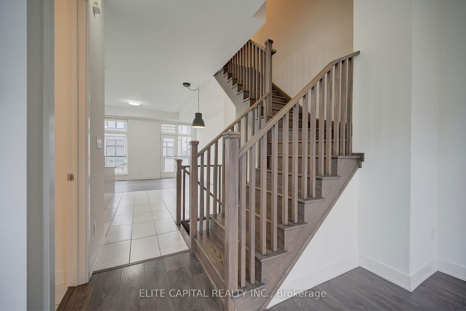 Att/Row/Townhouse at 26 Brunet Drive, Vaughan, ON - Photo 10 - RE/MAX Garden City Realty