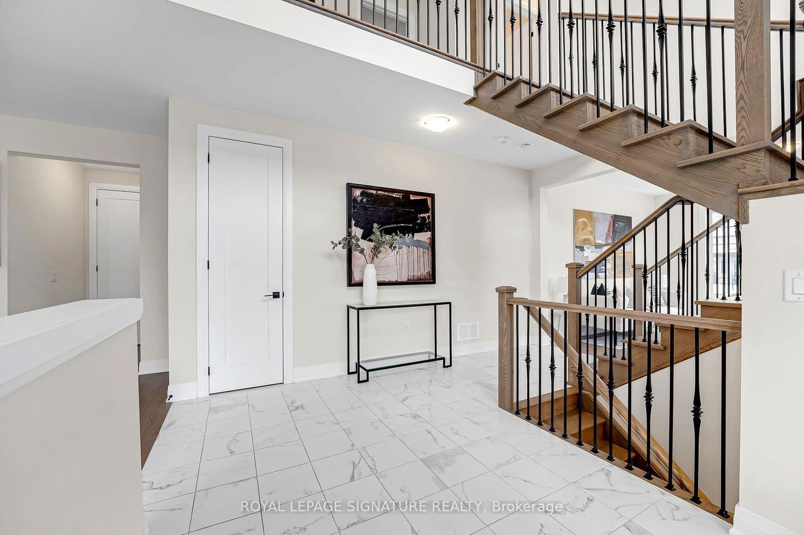 Detached at 22 Bill Guy Drive, Georgina, ON - Photo 6 - RE/MAX Garden City Realty