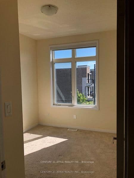 Att/Row/Townhouse at 368 Elyse Court, Aurora, ON - Photo 7 - RE/MAX Garden City Realty